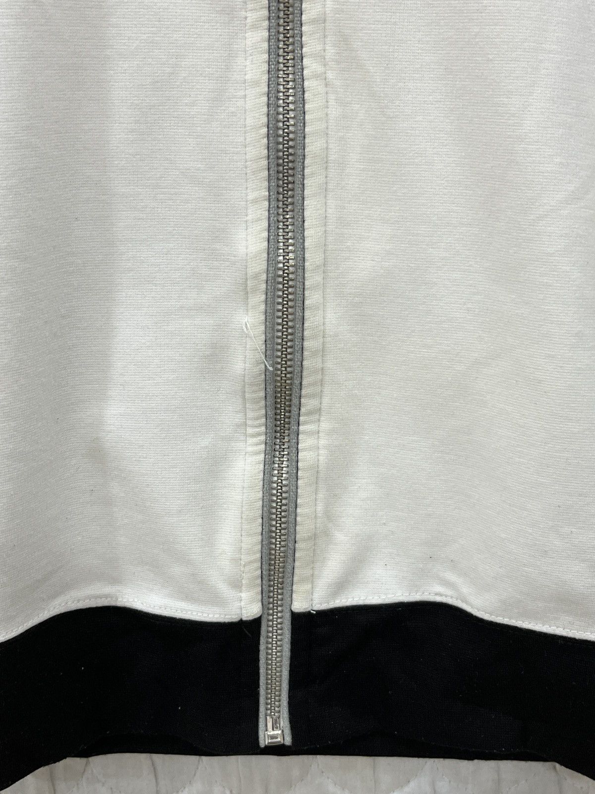 Roen (Ccc). ROEN SKULLS JAPAN HYPEBEAST HOODIE SWEATER Size US S / EU 44-46 / 1 - 17 Thumbnail