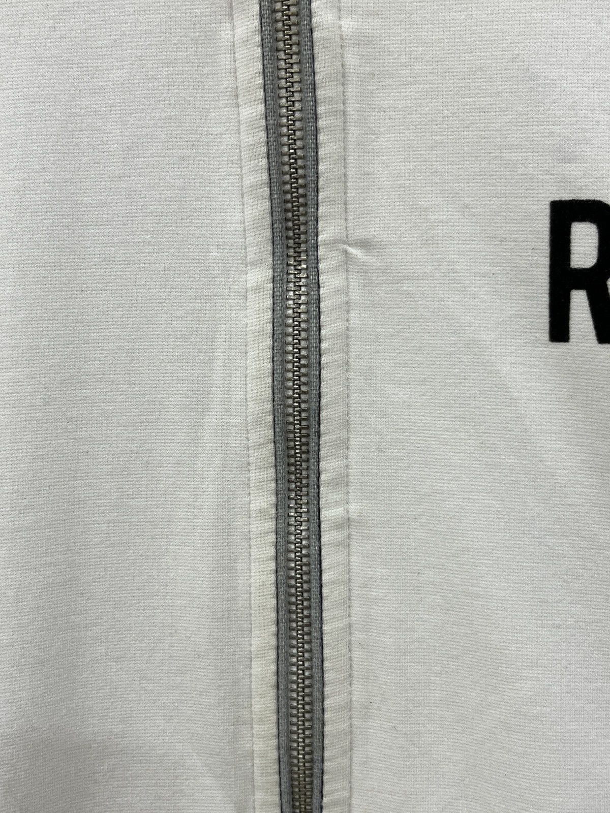 Roen (Ccc). ROEN SKULLS JAPAN HYPEBEAST HOODIE SWEATER Size US S / EU 44-46 / 1 - 18 Thumbnail