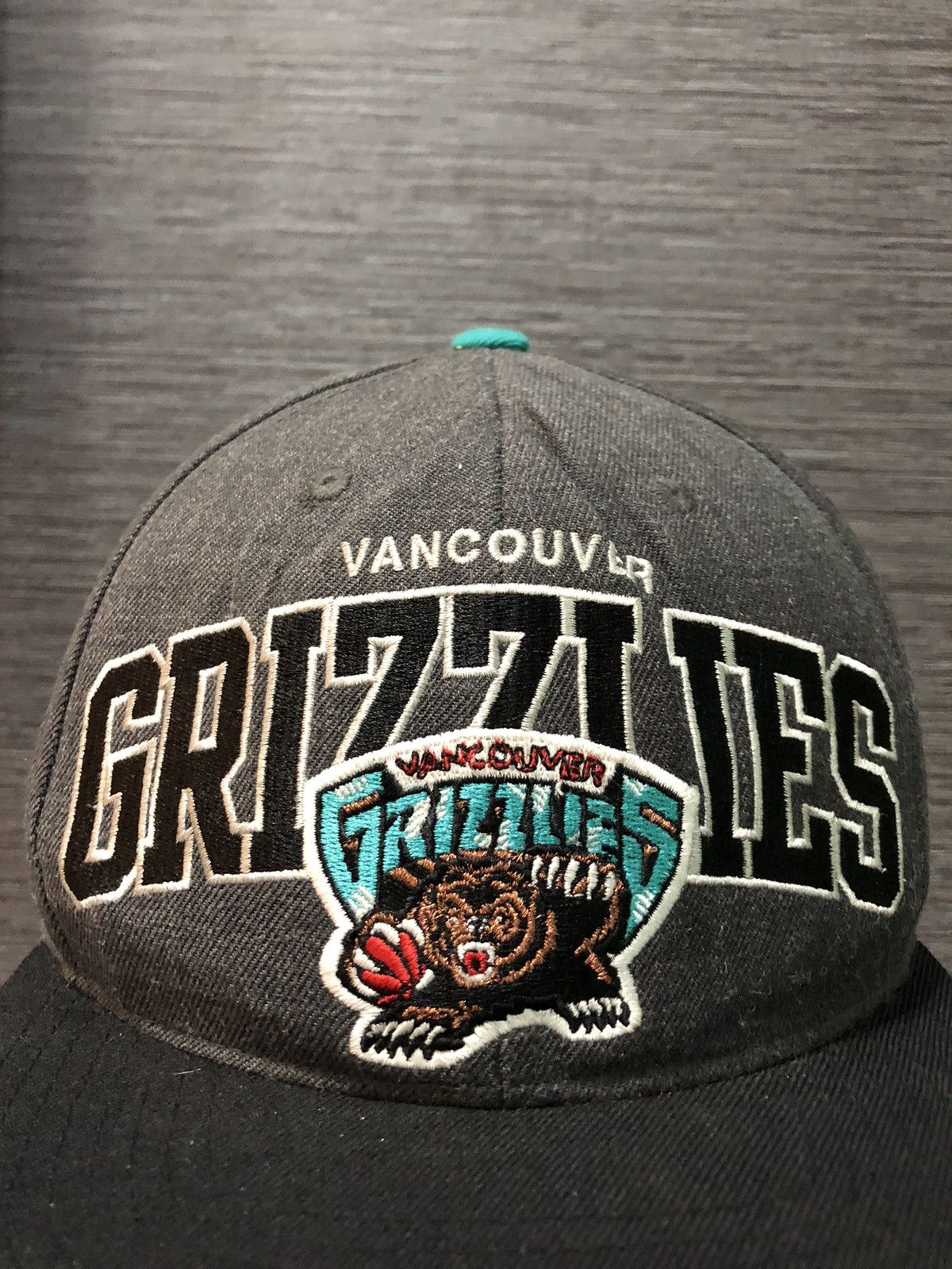 Mitchell & Ness × NBA Mitchell & Ness Vancouver Grizzlies NBA Hat Cap Size ONE SIZE - 4 Thumbnail