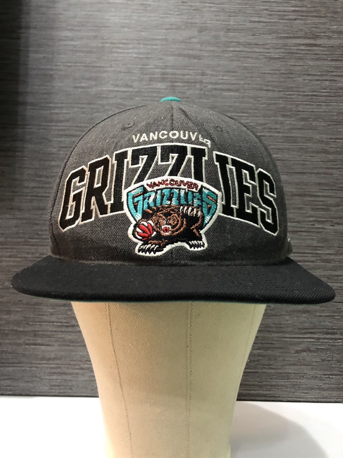 Mitchell & Ness × NBA Mitchell & Ness Vancouver Grizzlies NBA Hat Cap Size ONE SIZE - 3 Thumbnail