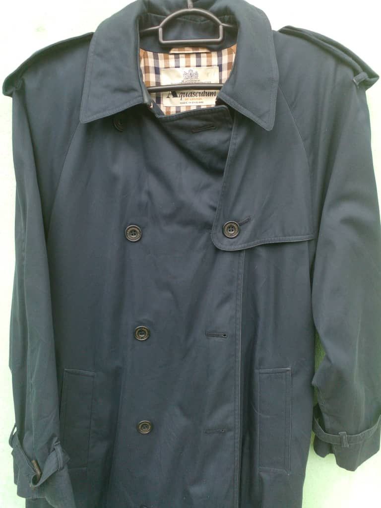 Aquascutum HEAVY COATS AQUASCUTUM. (GJ12) Size US L / EU 52-54 / 3 - 1 Thumbnail