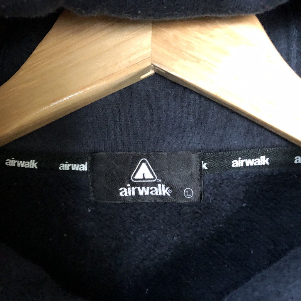 Airwalk DL Airwalk skate Black Hoodie sweatshirt #5501 Size US L / EU 52-54 / 3 - 9 Thumbnail