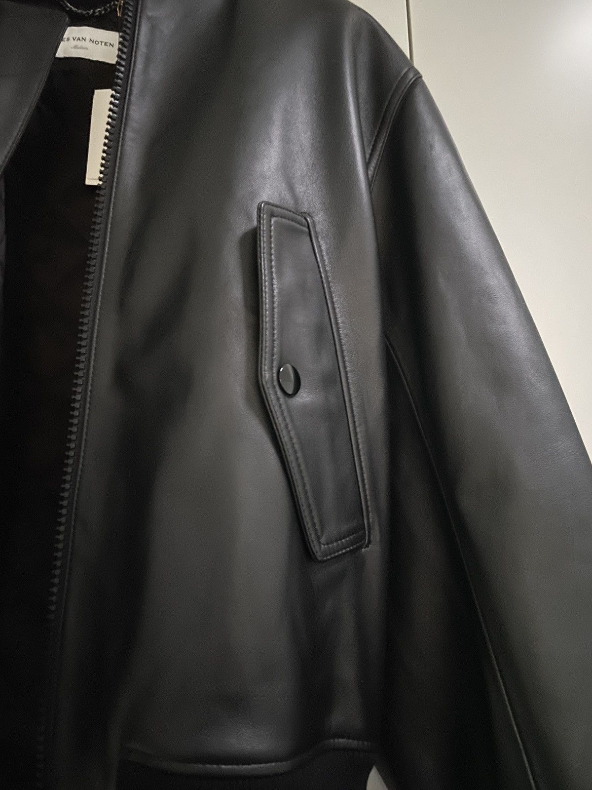 Dries Van Noten Dries Van Noten Backzip Black Leather Lanvers Bomber Jacket Size US M / EU 48-50 / 2 - 8 Thumbnail