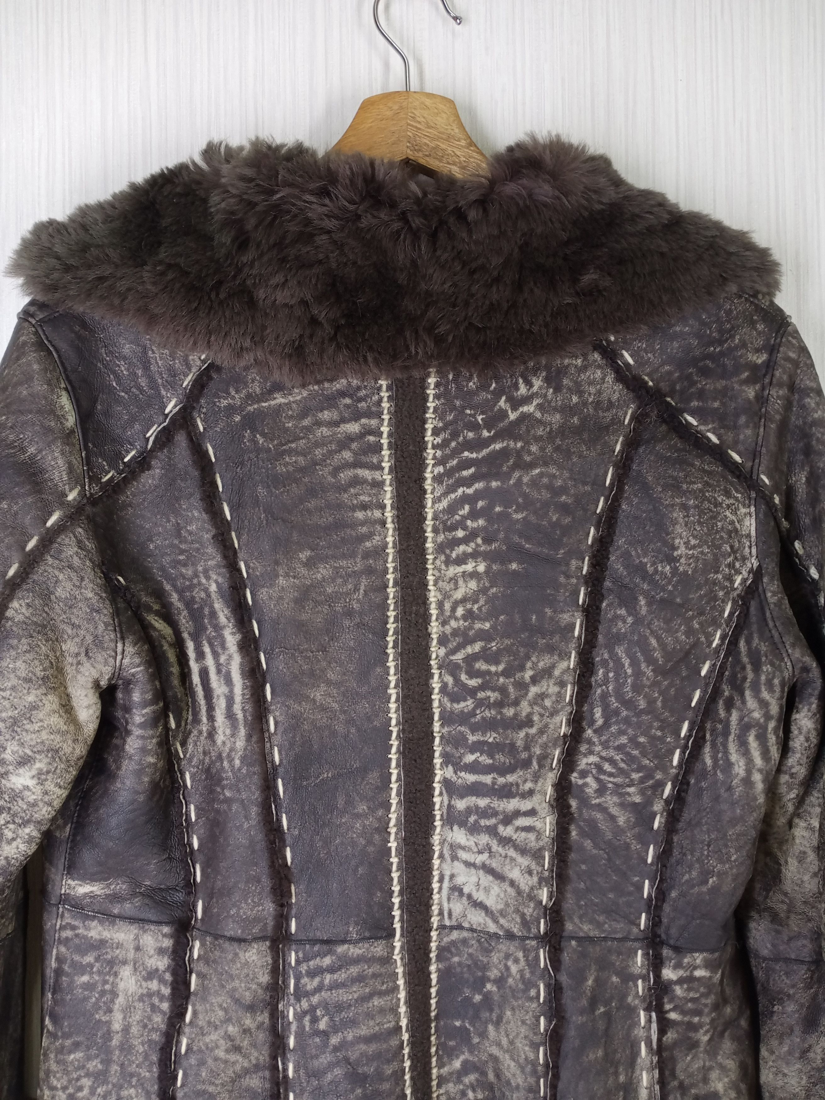 Japanese Brand RARE JENIFER LEONARDI FIRENZE ITALY SHERPA SHEARLING JACKET Size US M / EU 48-50 / 2 - 10 Thumbnail