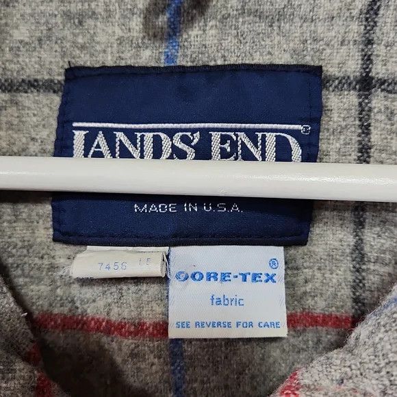 Lands' End Vtg Made in USA Red Goretex Jacket Plaid Wool Lining sz L Size US L / EU 52-54 / 3 - 3 Thumbnail