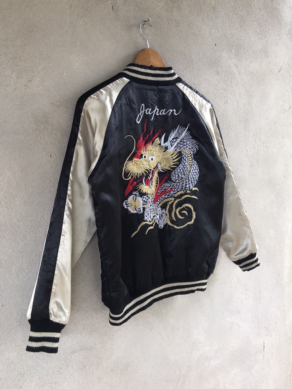 Beauty Beast × Vintage VINTAGE SUKAJAN SOUVENIR DRAGON JACKET Size US S / EU 44-46 / 1 - 4 Thumbnail