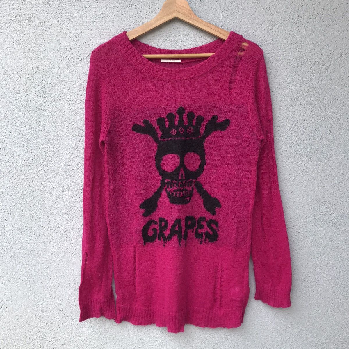 Aran Isles Knitwear Vintage ARW Grunge Skulls Bone Motive Shaggy Knitwear Size US S / EU 44-46 / 1 - 1 Thumbnail
