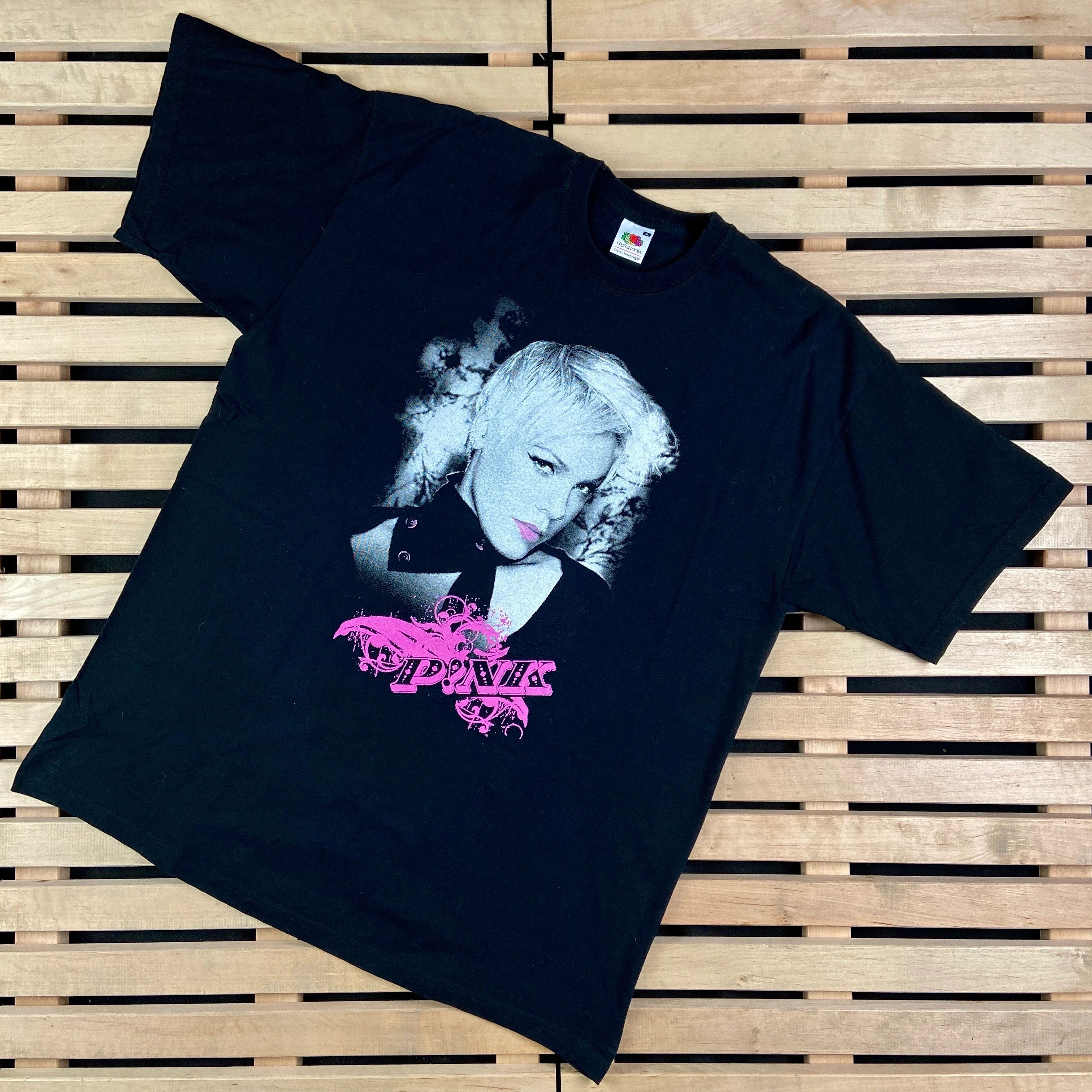 Band Tees × Vintage Mens Vintage T Shirt Pink Funhouse Tour 2009 Size XL Size US XL / EU 56 / 4 - 1 Thumbnail