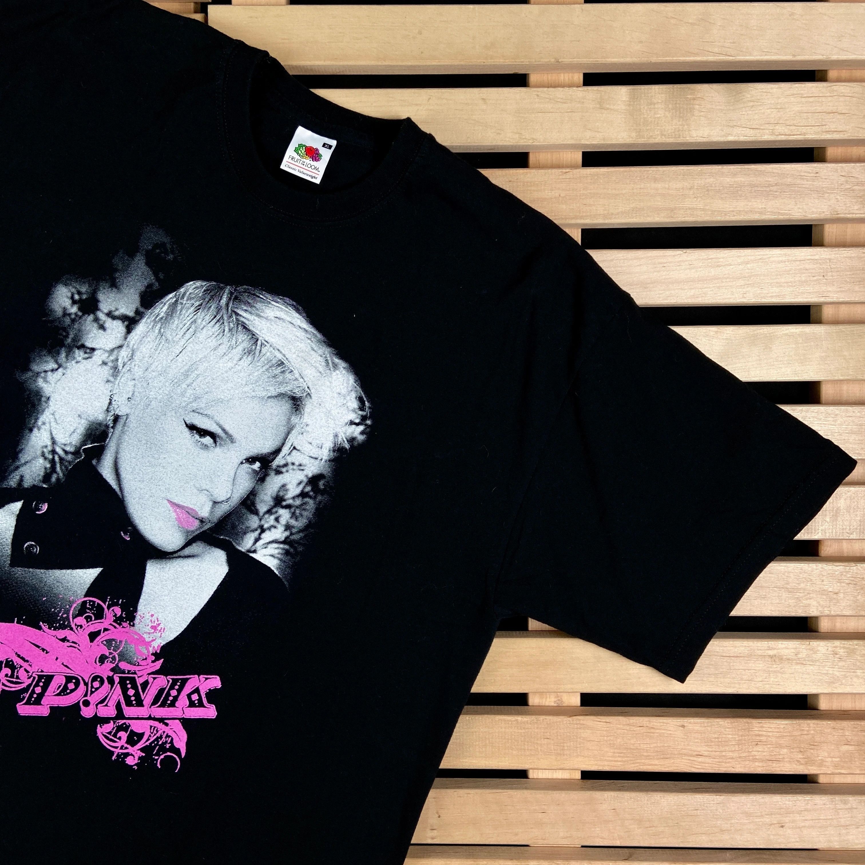 Band Tees × Vintage Mens Vintage T Shirt Pink Funhouse Tour 2009 Size XL Size US XL / EU 56 / 4 - 2 Thumbnail