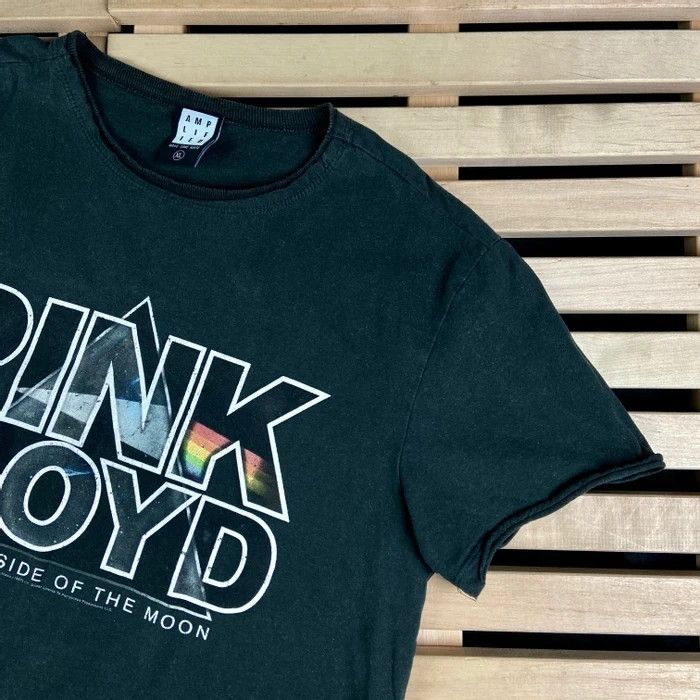 Band Tees × Pink Floyd × Vintage Vintage T Shirt Pink Floyd 2018 (print 1987) Size XL Size US XL / EU 56 / 4 - 2 Thumbnail