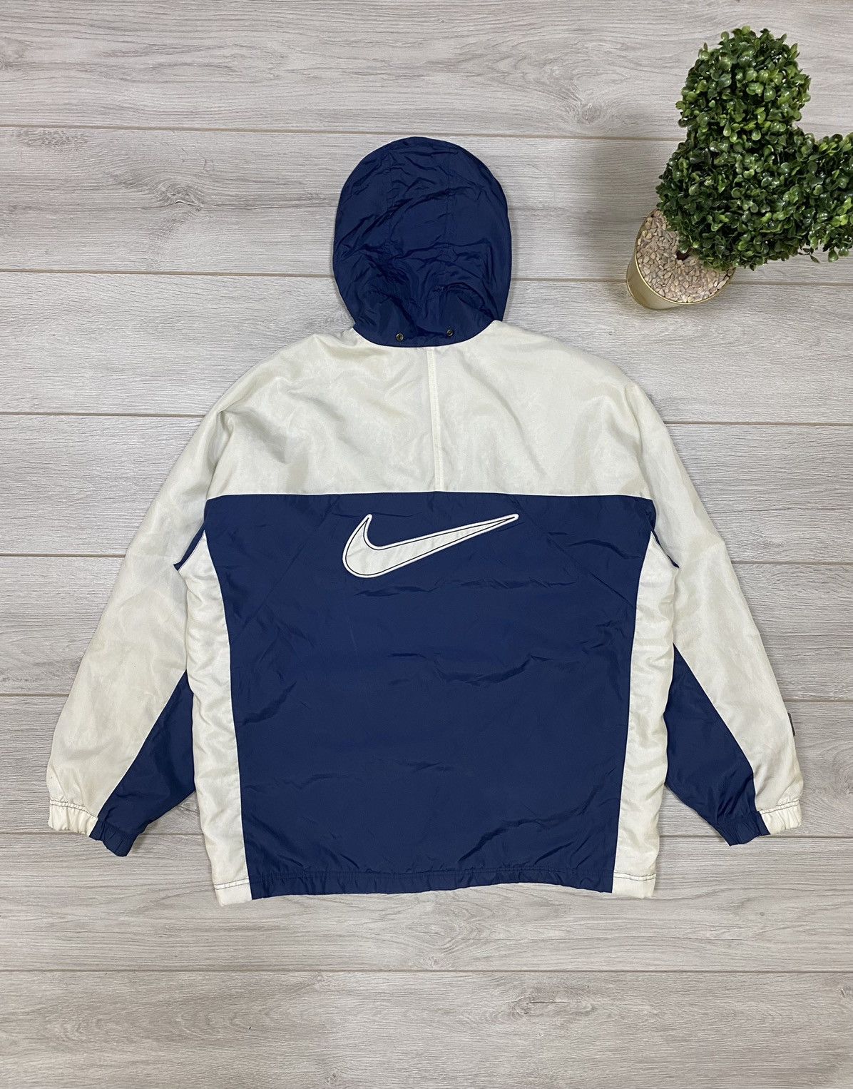 Nike vintage big swoosh 90s hooded jacket