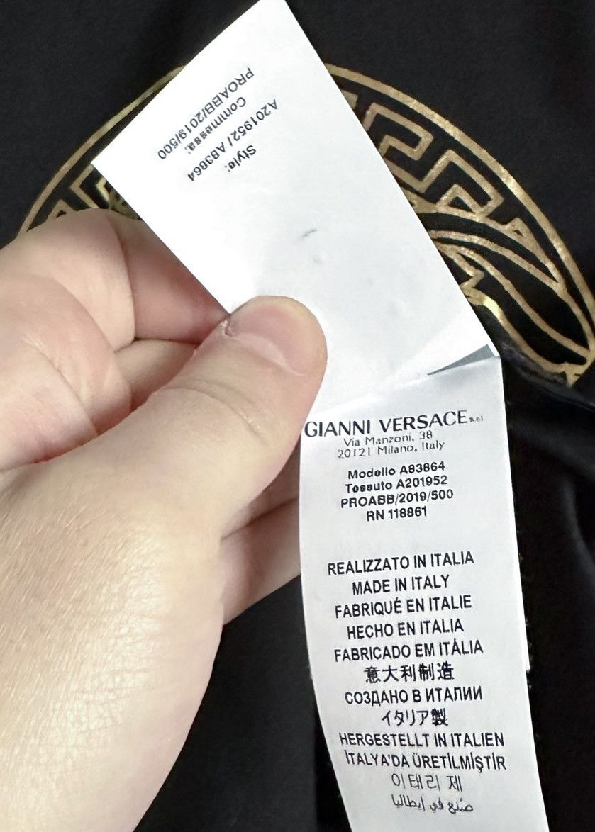 Versace Versace Black Gold Printed Medusa T-shirt Size M / US 6-8 / IT 42-44 - 6 Thumbnail