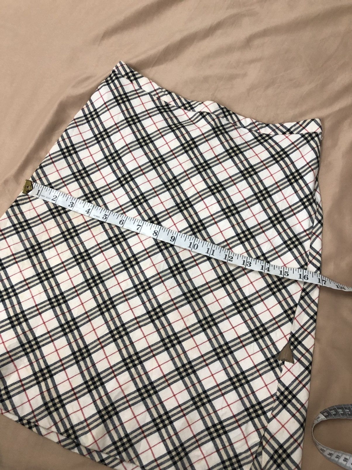 Burberry Vintage Burberry London Nova Check Mini Skrit Size 26" / US 2 / IT 38 - 21 Thumbnail