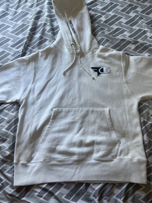 Faze champion cheap hoodie white