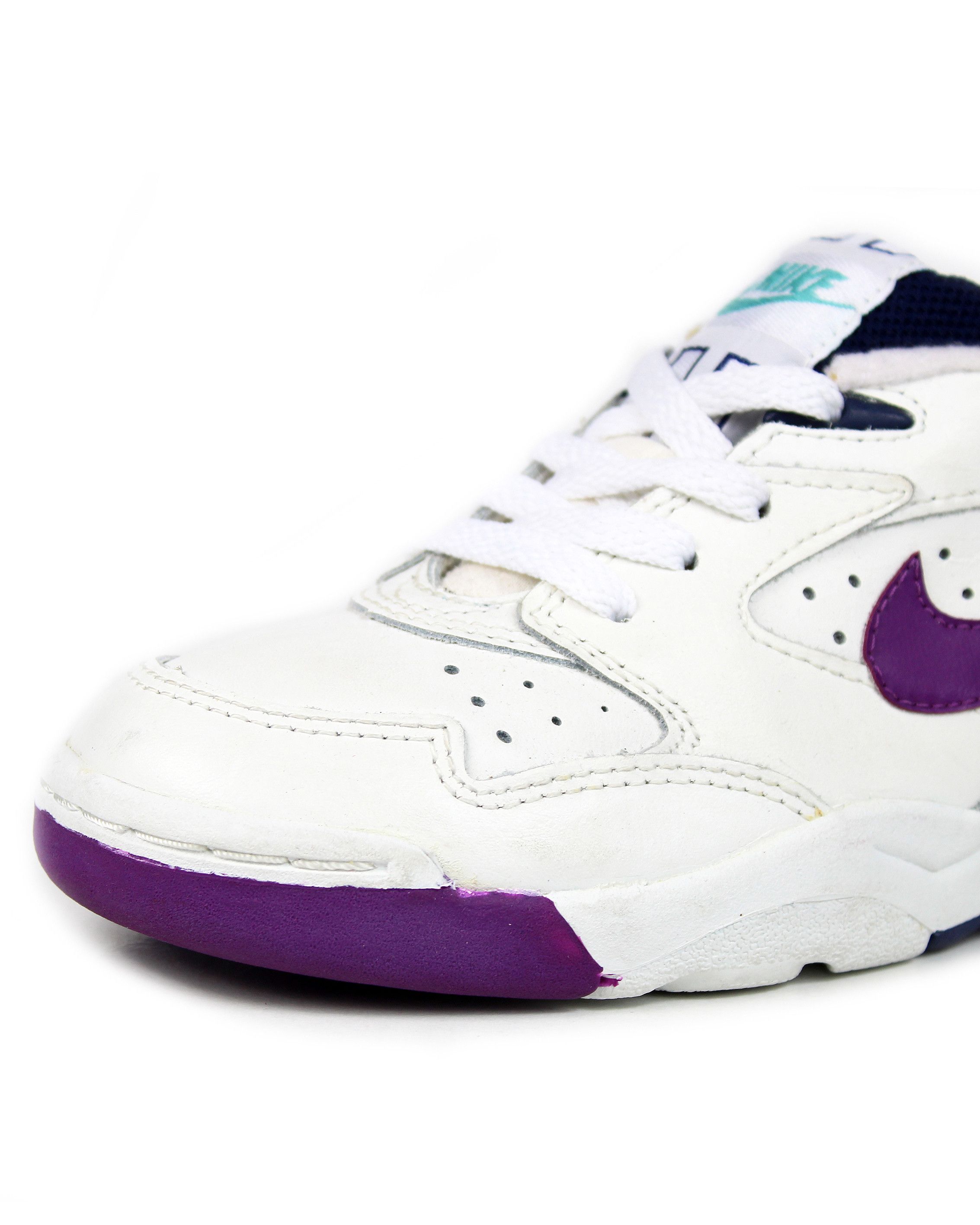 Nike NOS 1993 90s vintage Nike Ace Junior kicks sneakers shoes Size US 5 / IT 35 - 2 Thumbnail