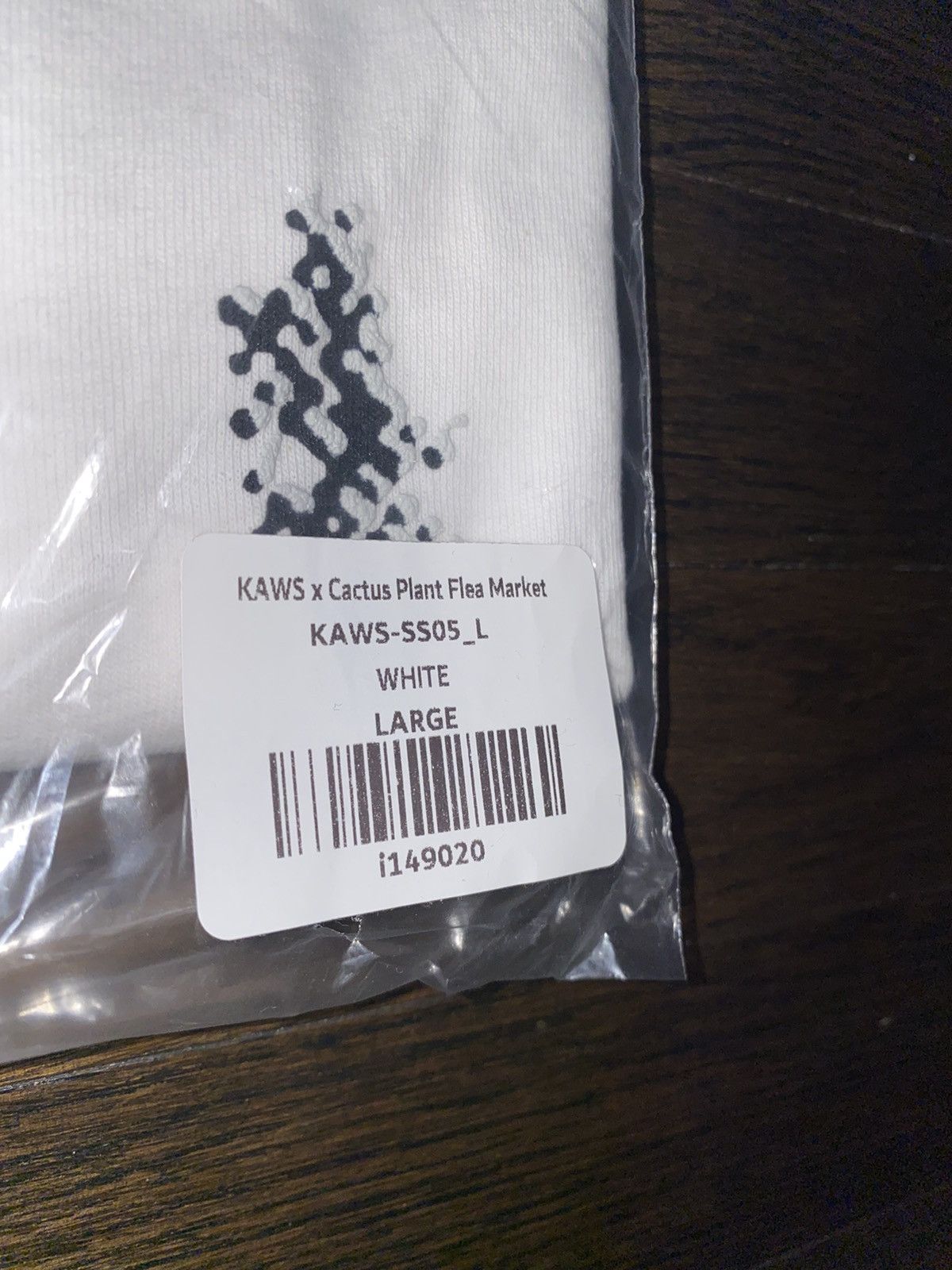 Cactus Plant Flea Market × Kaws KAWS X CPFM HALLOWEEN WHITE TEE Size US L / EU 52-54 / 3 - 3 Thumbnail