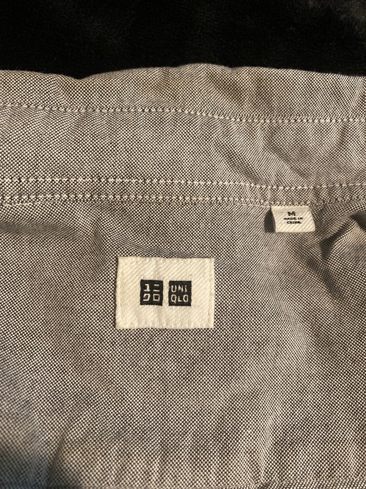 Uniqlo Uniqlo grey button-front cotton shirt (size: M) Size US M / EU 48-50 / 2 - 6 Thumbnail