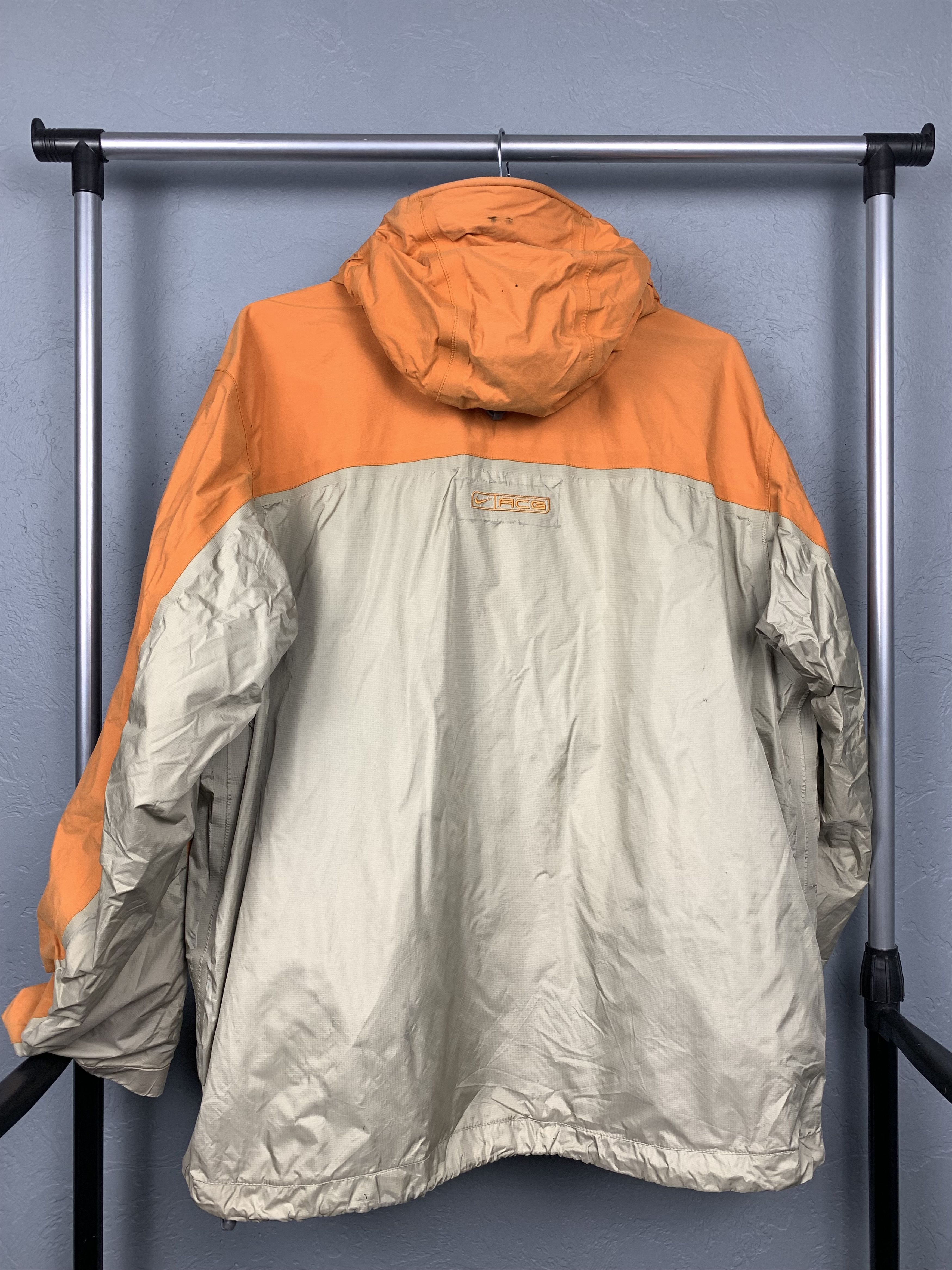 Nike ACG Nike ACG Vintage Faded Mens Jacket Size US M / EU 48-50 / 2 - 11 Thumbnail