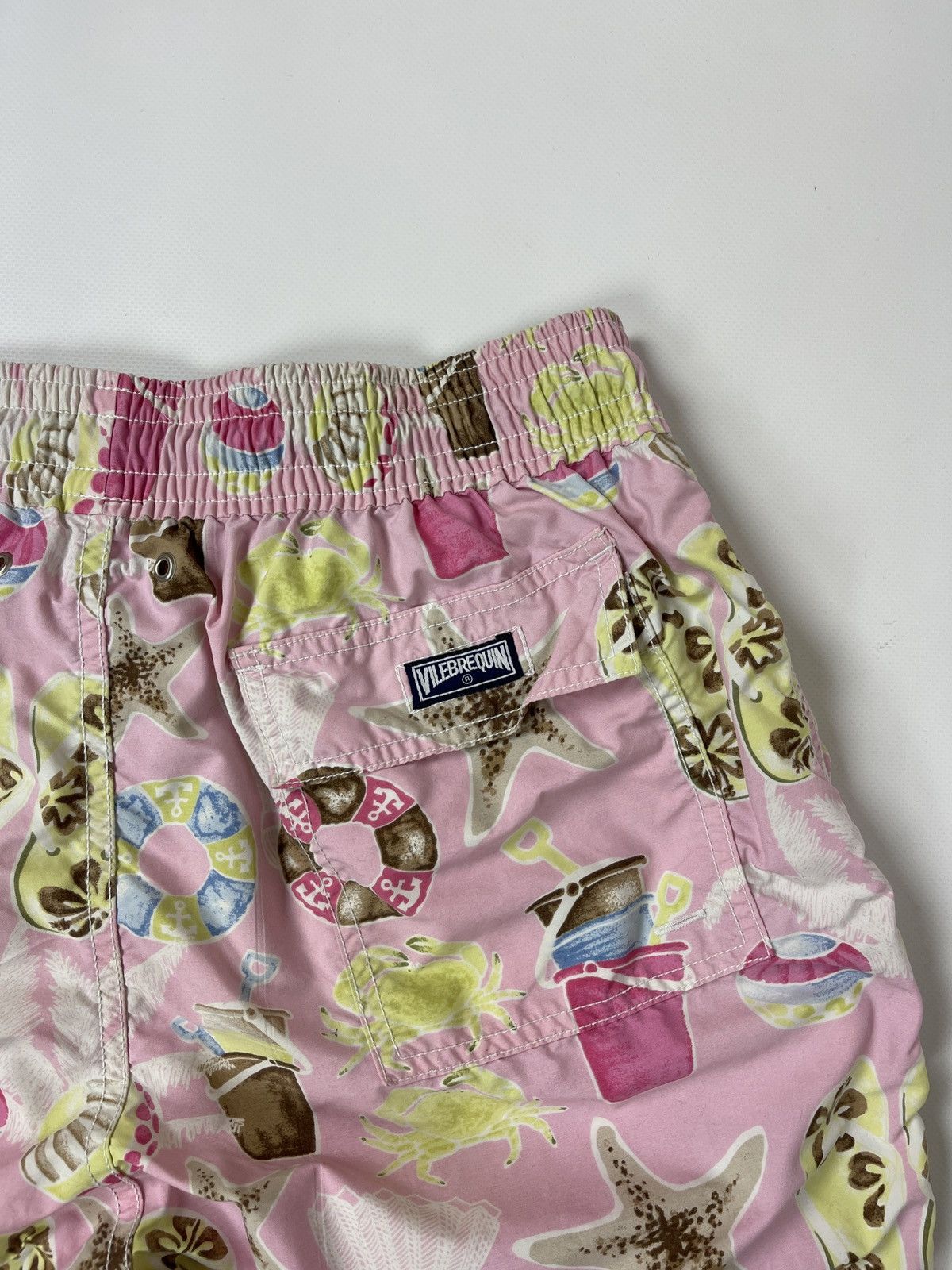 Vilebrequin Vilebrequin pink beach pattern nylon shorts Size US 32 / EU 48 - 11 Thumbnail