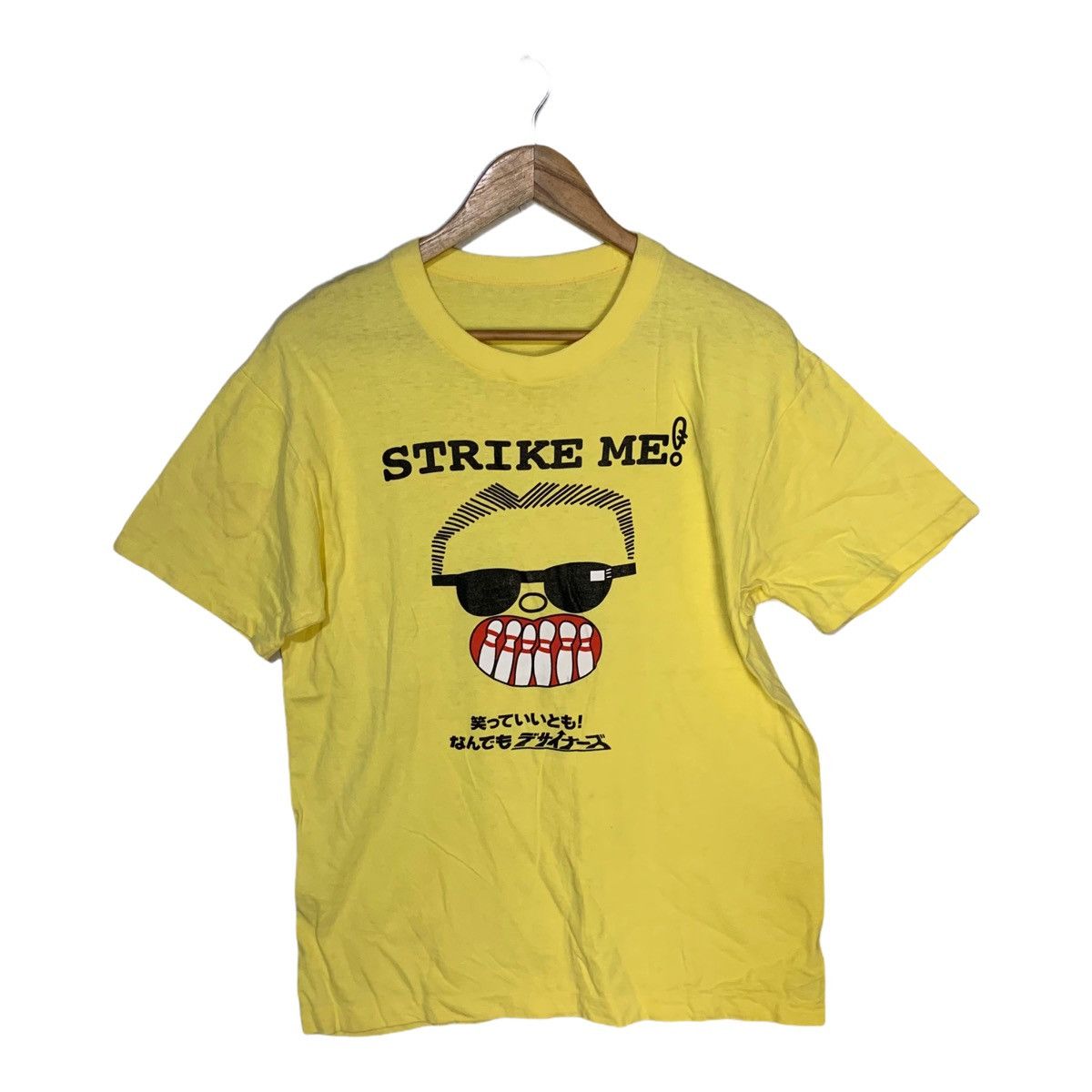 Vintage Vintage 90s t-shirt strike me on bowling Size US M / EU 48-50 / 2 - 1 Thumbnail