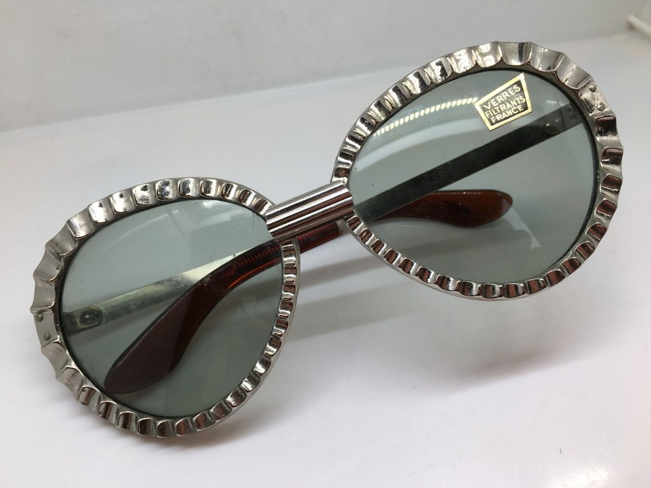 Vintage MOD FRANCE OP ART SPACE AGE SUNGLASSES Size ONE SIZE - 1 Thumbnail