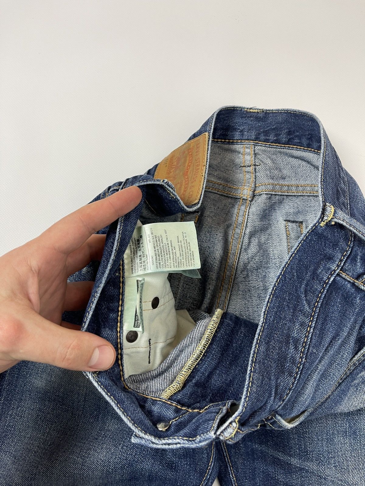 Levi's Levi’s 511 blue faded selvedge distressed denim jeans pants Size US 31 - 14 Thumbnail