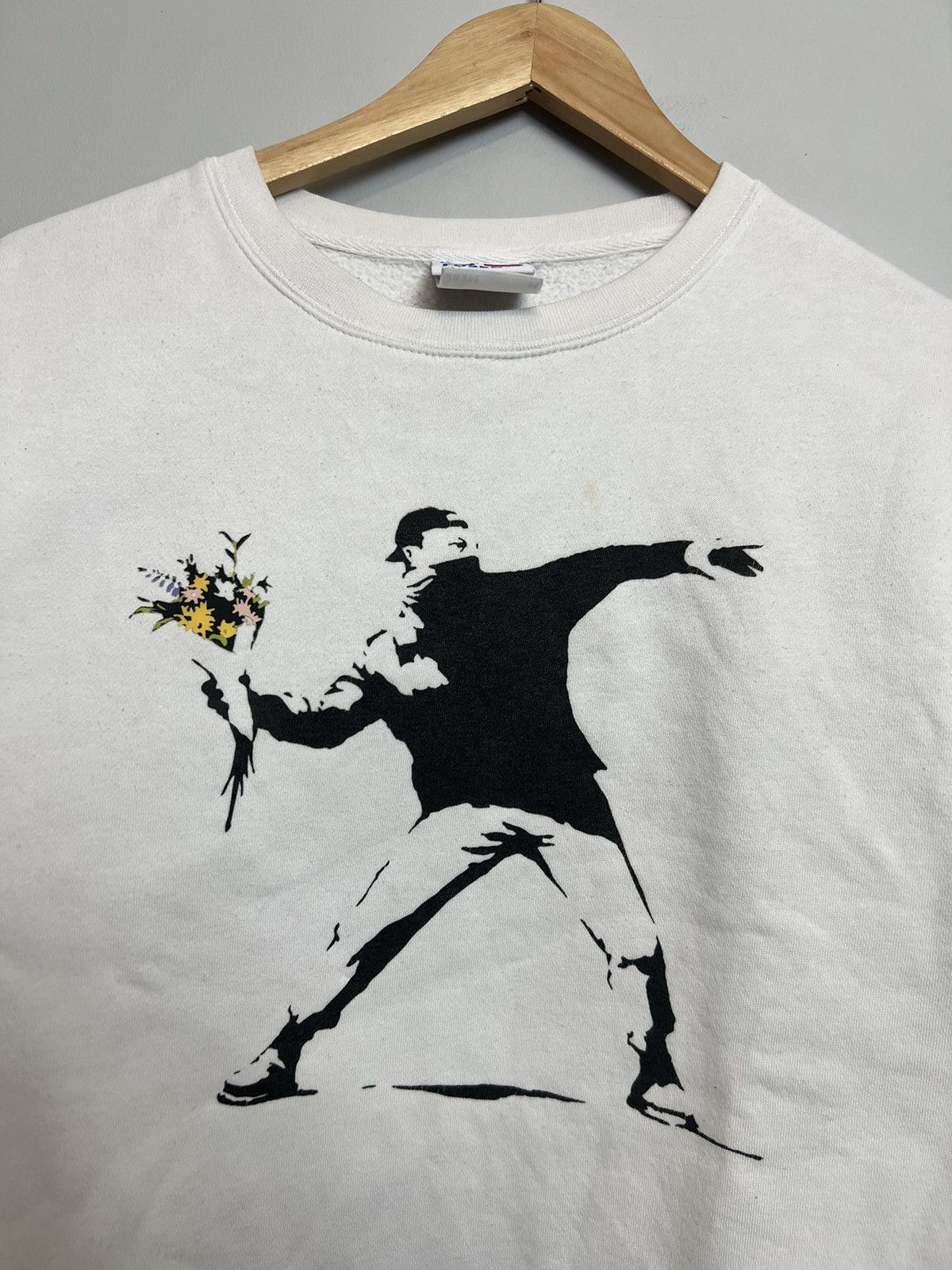Russell Athletic Vintage Y2k 00s Banksy Street Art Flower Boy Russel Crewneck Size US M / EU 48-50 / 2 - 2 Thumbnail