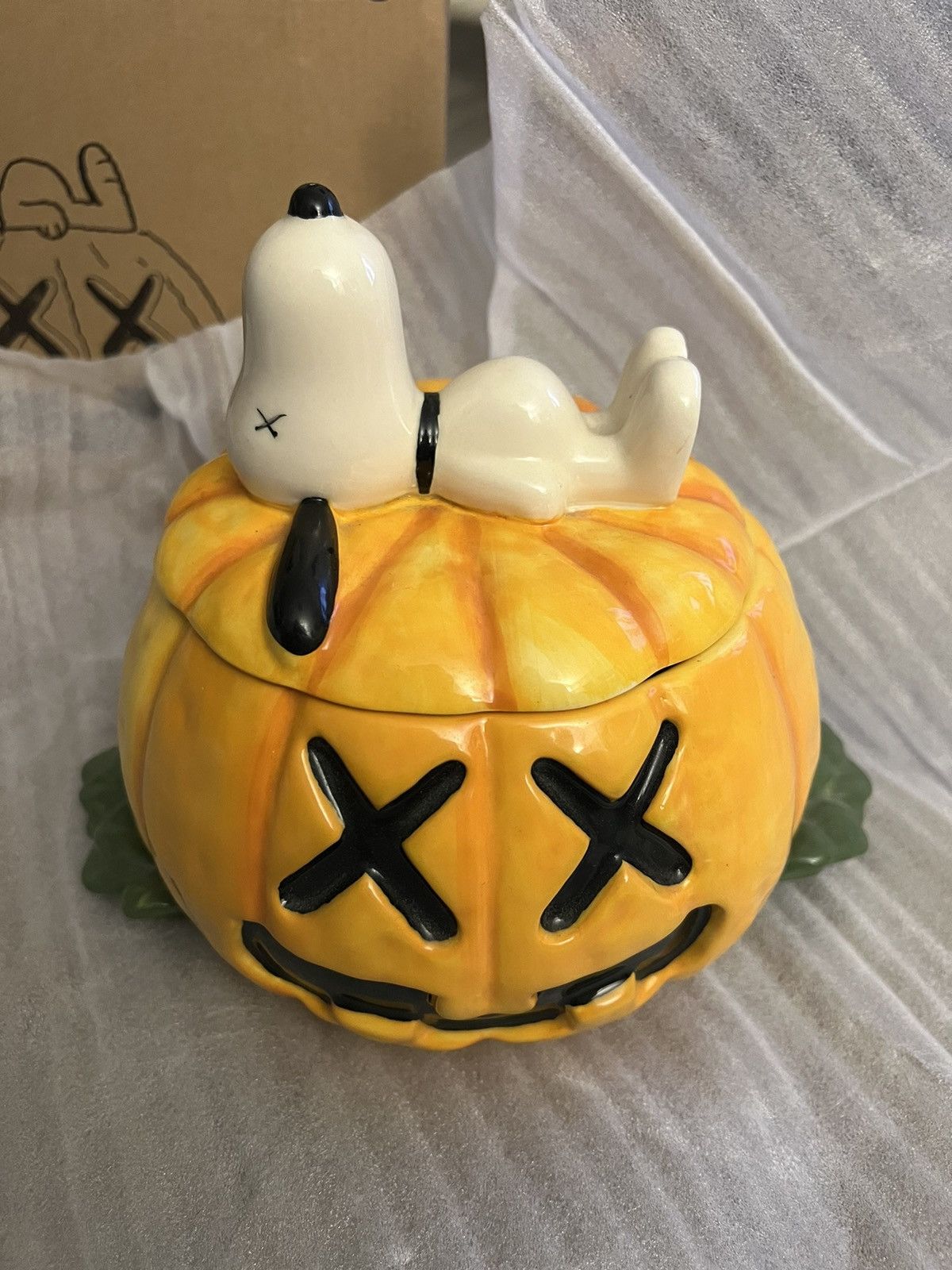 Kaws Kaws peanut snoopy pumpkin jar Size ONE SIZE - 2 Thumbnail
