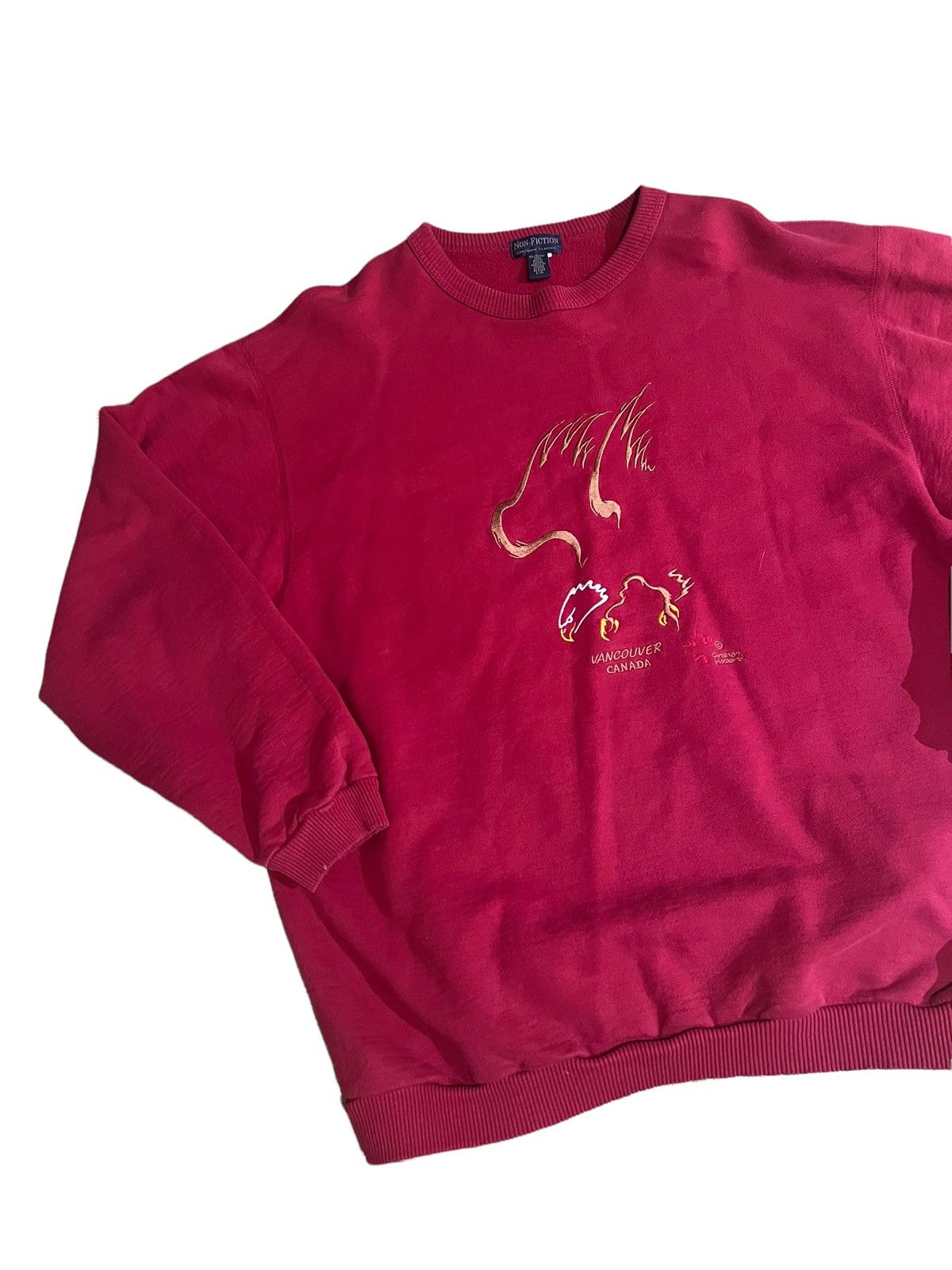 Vintage Vintage 90s Vancouver Eagle Embroidered Crewneck Sweatshirt Size US L / EU 52-54 / 3 - 1 Thumbnail