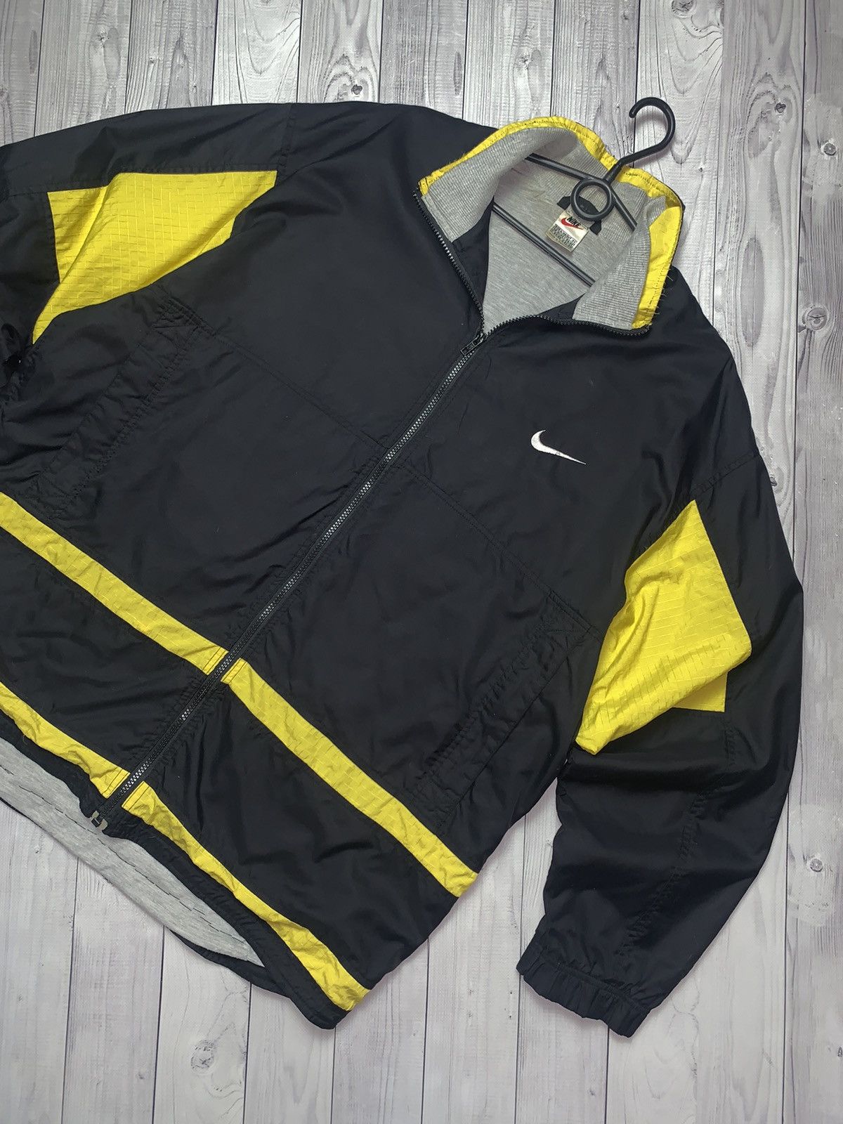Nike × Vintage Vintage Nike jacket big swoosh logo size L Size US L / EU 52-54 / 3 - 4 Thumbnail
