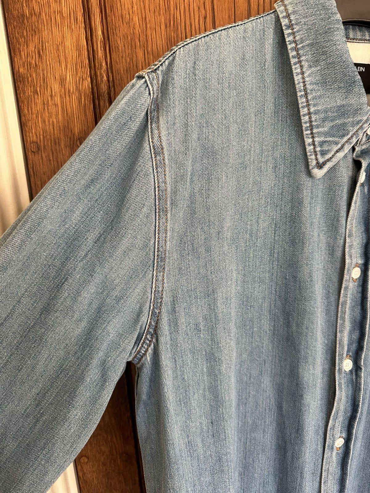 Calvin Klein 205W39NYC FW19 Calvin Klein 205W39NYC Jaws denim shirt Raf Simon’s Size US M / EU 48-50 / 2 - 19 Thumbnail