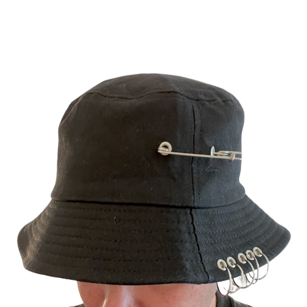Vintage Bucket hat Pierced Safety Pin Punk Rap Lil UZI XXX Style Size ONE SIZE - 1 Thumbnail