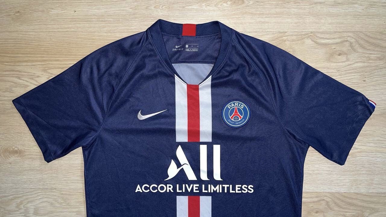 Nike PSG / PARIS SAINT-GERMAIN NIKE 2019/2020 HOME JERSEY Size US L / EU 52-54 / 3 - 2 Thumbnail