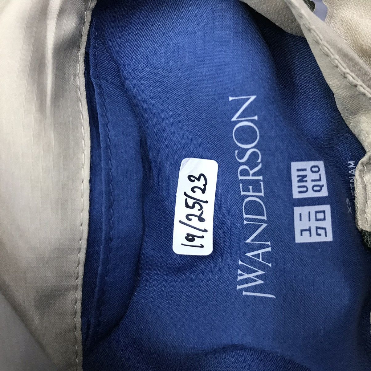 JW Anderson × Uniqlo Rare!! Uniqlo J.W Anderson jacket hoodie Size US S / EU 44-46 / 1 - 17 Thumbnail