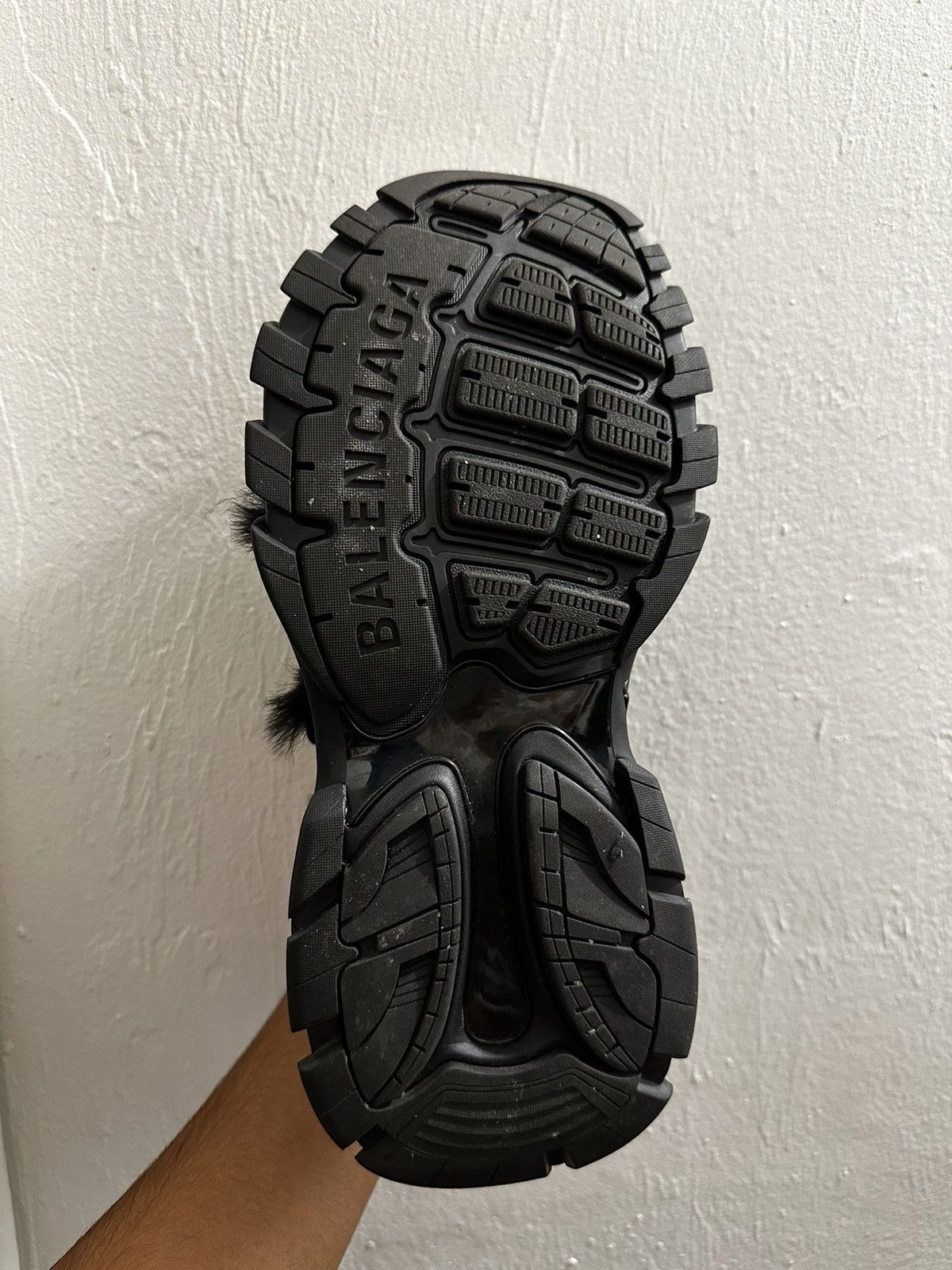 Balenciaga Balenciaga fur track slides Size US 9 / EU 42 - 7 Thumbnail