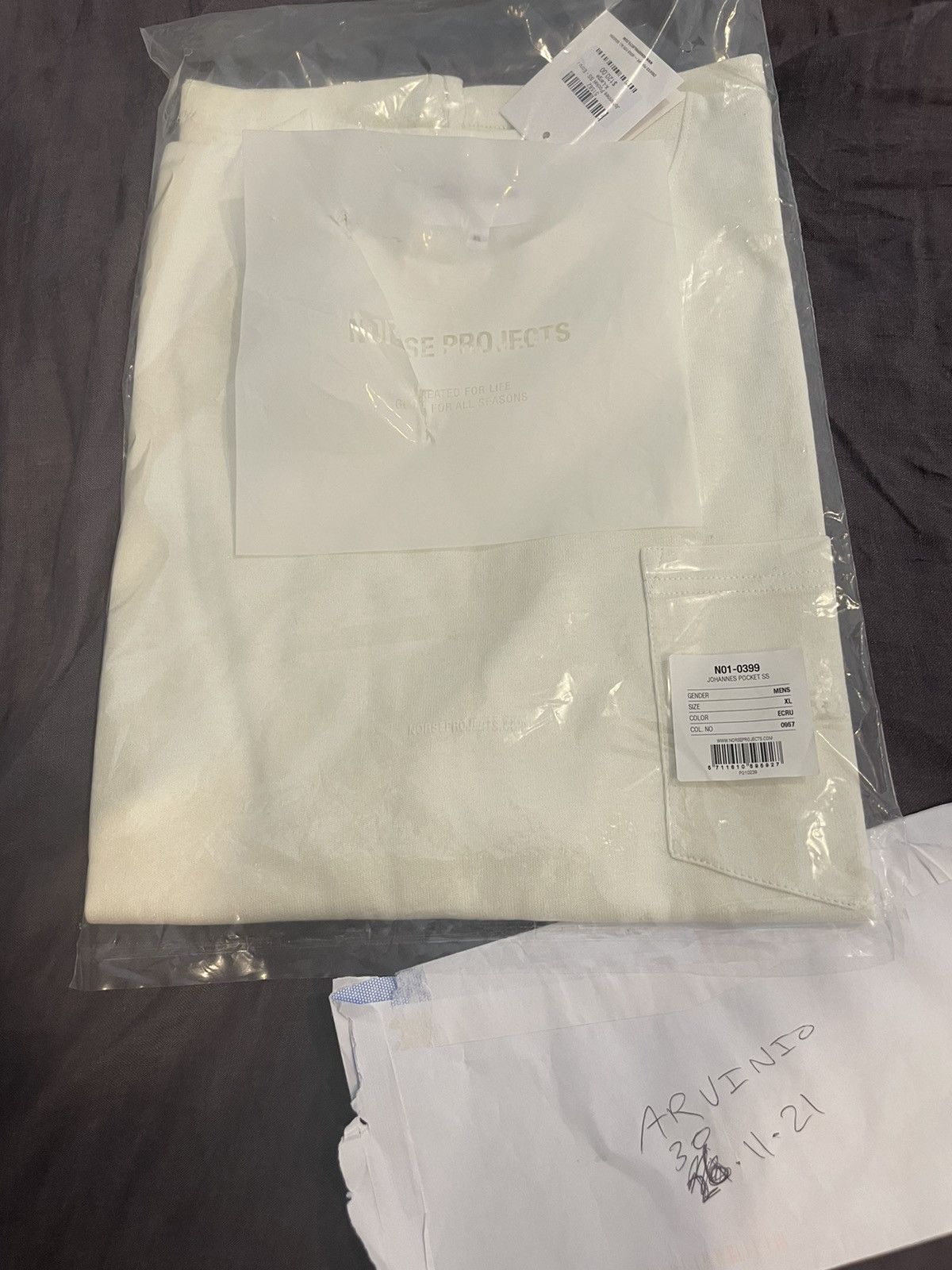 Norse Projects Norse Projects - Johannes Pocket SS - Ecru - XL Size US XL / EU 56 / 4 - 7 Thumbnail