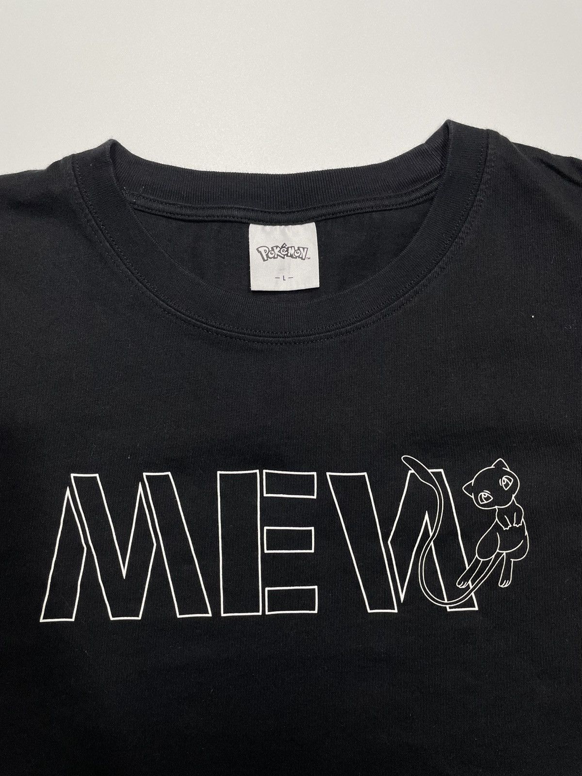 Pokemon × Vintage Vintage Pokemon Mew Mewtwo shirt black print Size US L / EU 52-54 / 3 - 4 Thumbnail