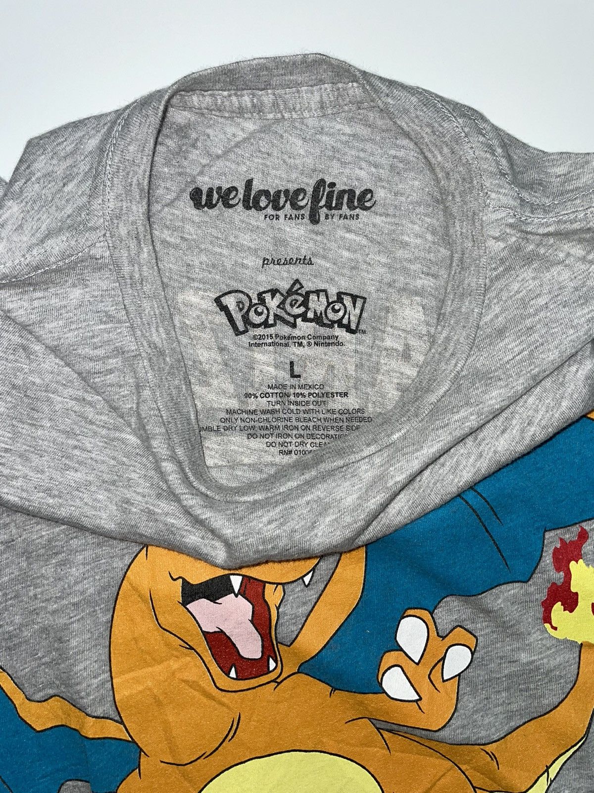 Japanese Brand × Pokemon × Vintage Vintage 2015 Pokemon Charizard Fire elements big print Size US M / EU 48-50 / 2 - 6 Thumbnail