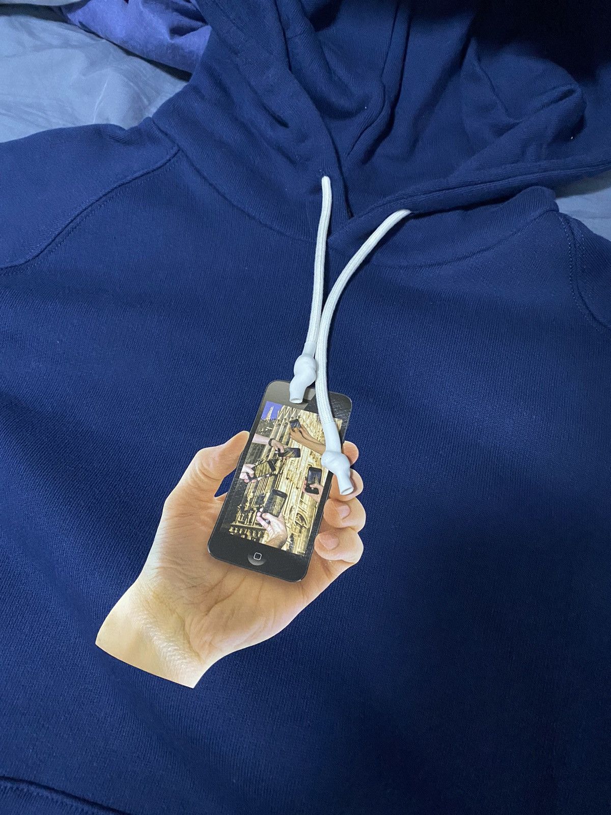 Sunnei iPhone print hoodie Size US M / EU 48-50 / 2 - 7 Thumbnail