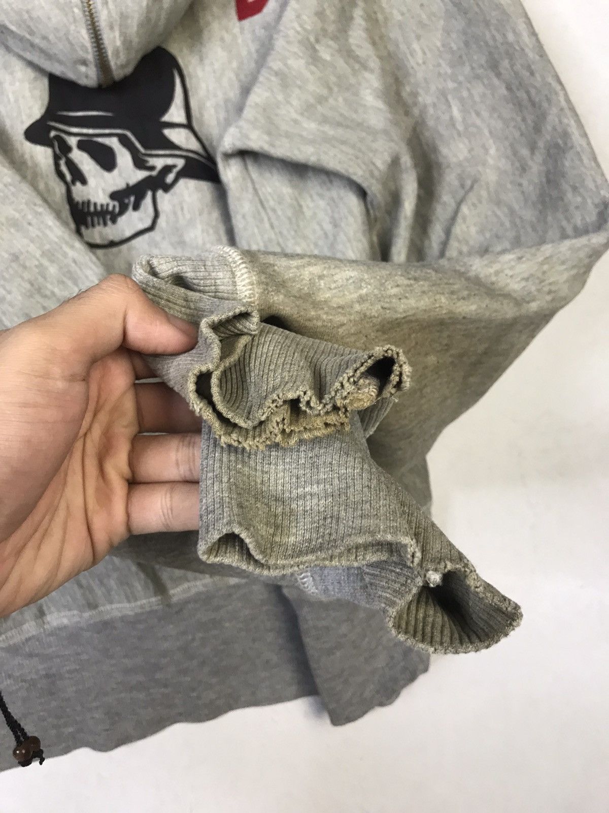 American Apparel × Vintage Left Field NYC USA Skull Distressed Zipper Hoodie Size US S / EU 44-46 / 1 - 11 Thumbnail