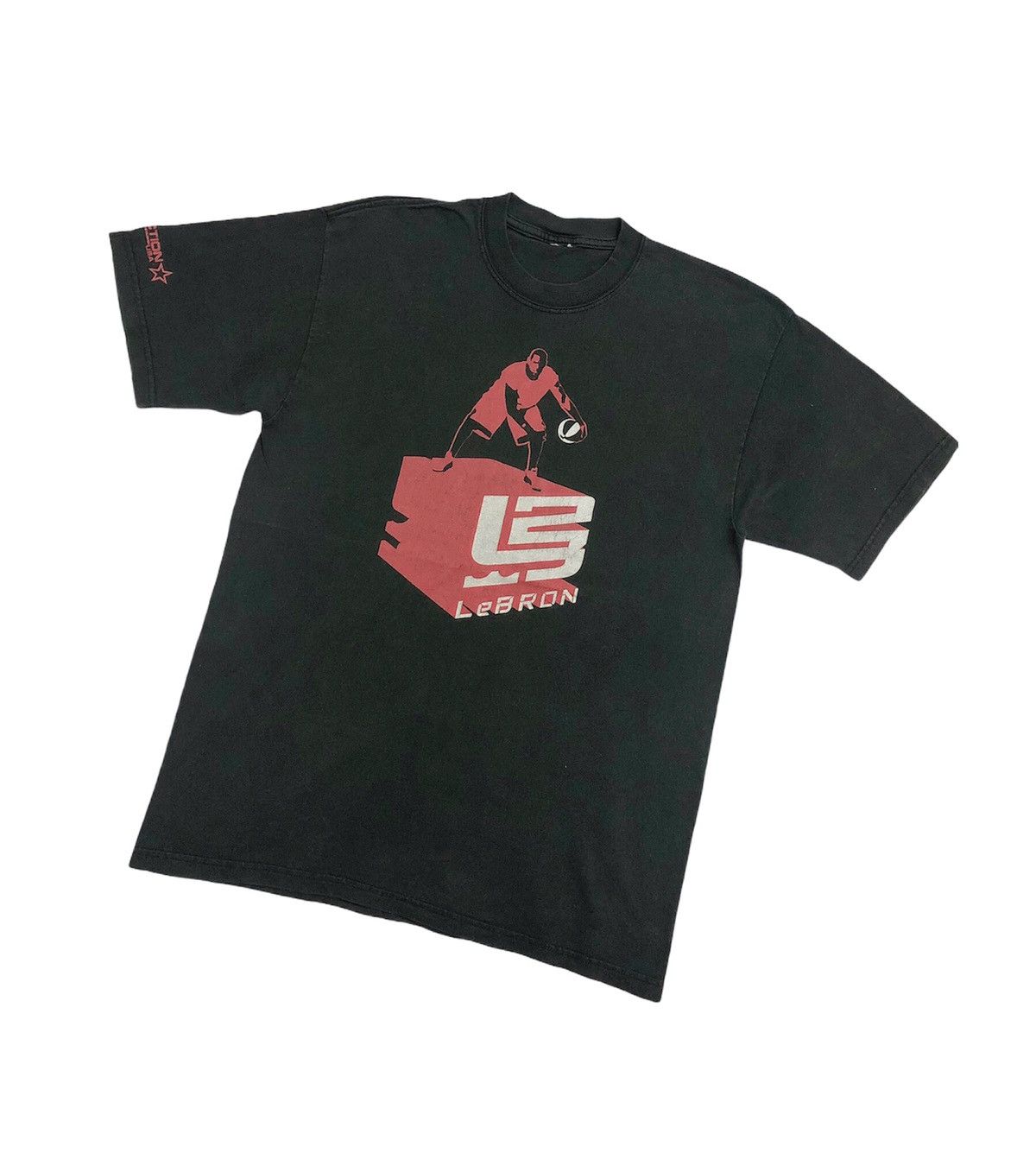 Vintage 00's Lebron Air Zoom 1st Generation tee Size US L / EU 52-54 / 3 - 2 Thumbnail