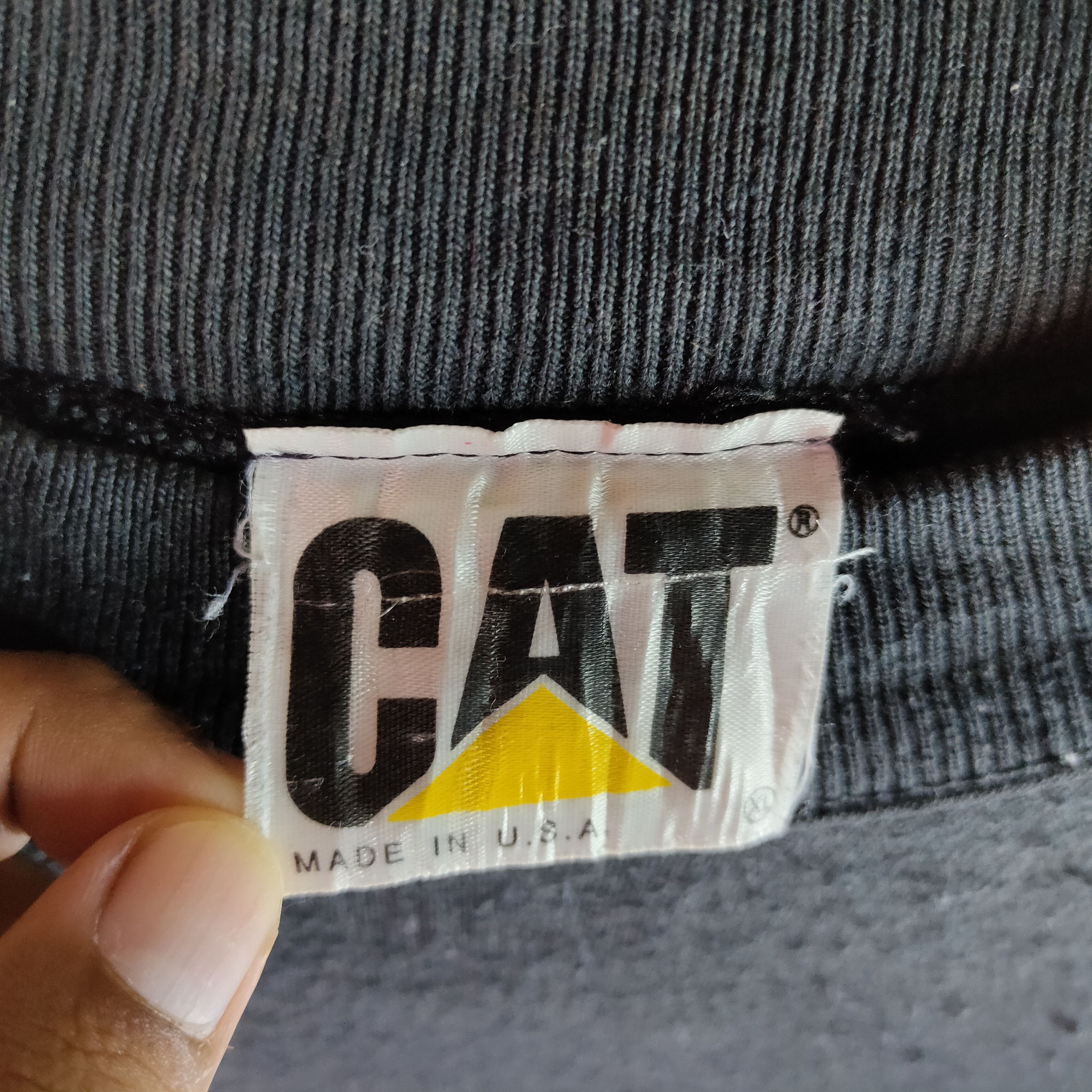 Caterpillar CAT Extra Big Logo Made in USA Design Sweatshirt Size US XL / EU 56 / 4 - 4 Thumbnail