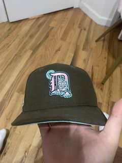 Detroit Tigers Brown Pro Image Exclusive 50th Aniv Patch Tan Suede