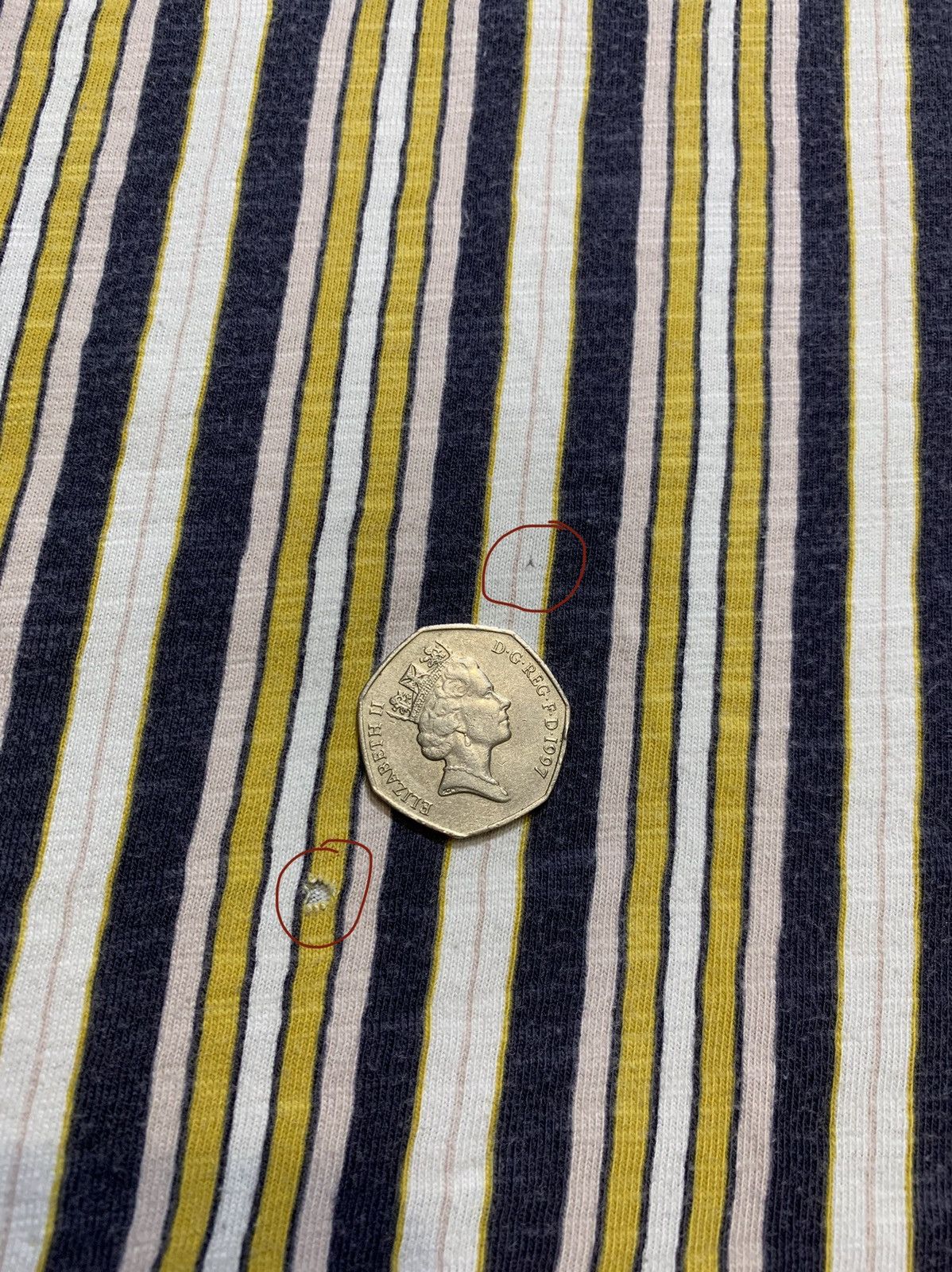 Guess Vintage Guess Striped T-Shirt Size US L / EU 52-54 / 3 - 7 Thumbnail
