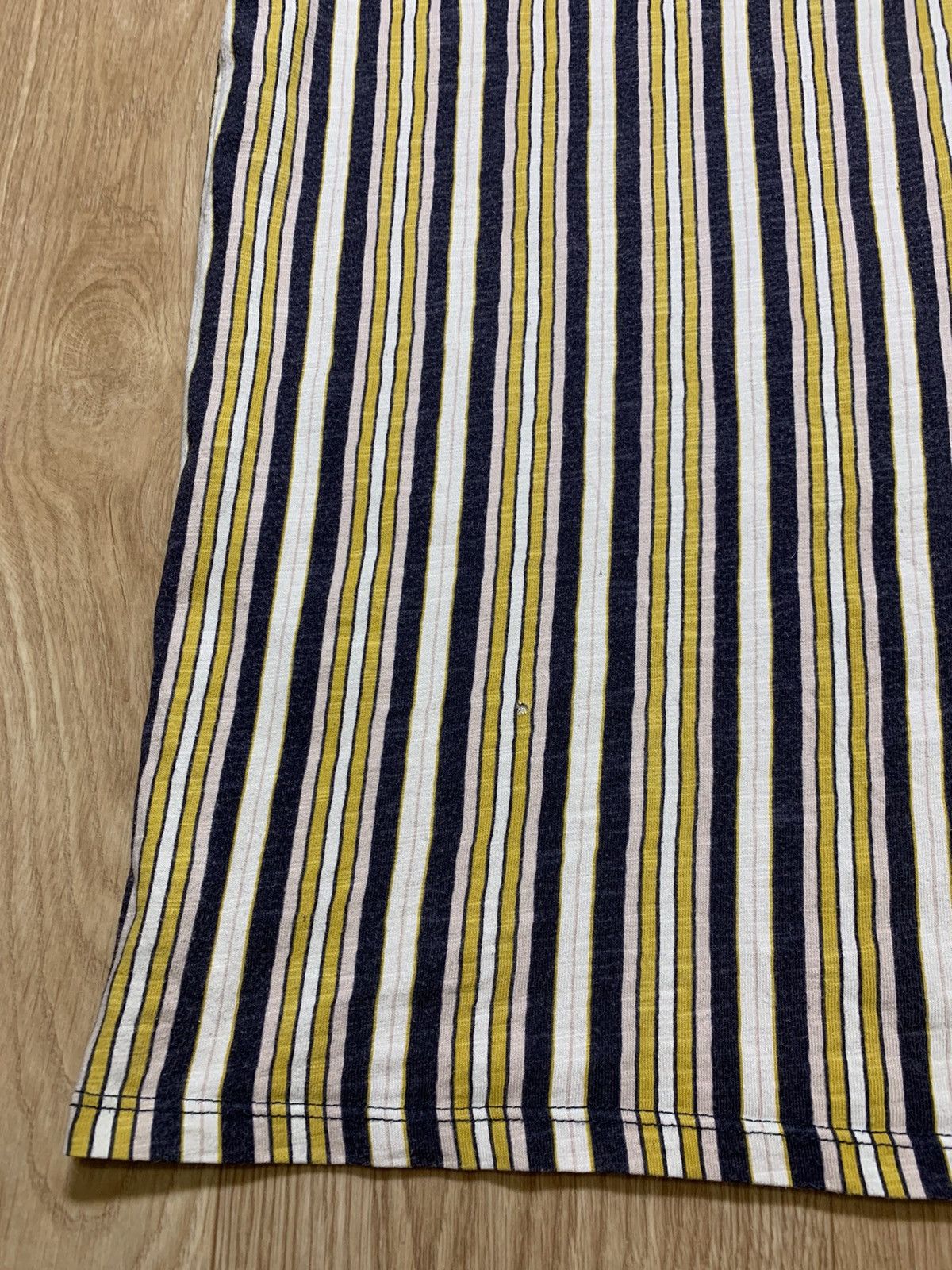 Guess Vintage Guess Striped T-Shirt Size US L / EU 52-54 / 3 - 6 Thumbnail