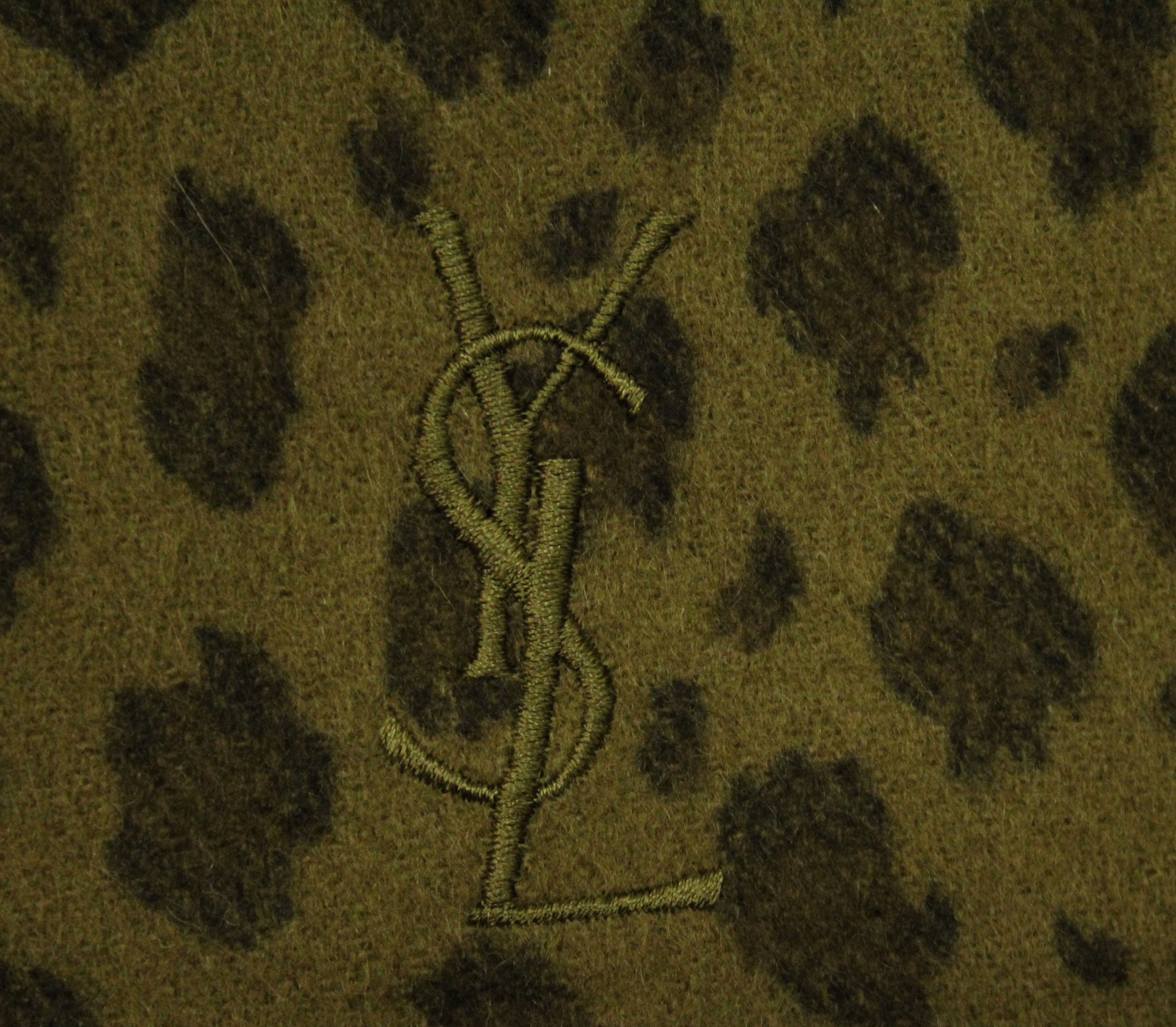Vintage × Yves Saint Laurent YVES SAINT LAURENT Scarf Muffler Cashmere Leopard Cheetah Size ONE SIZE - 4 Thumbnail