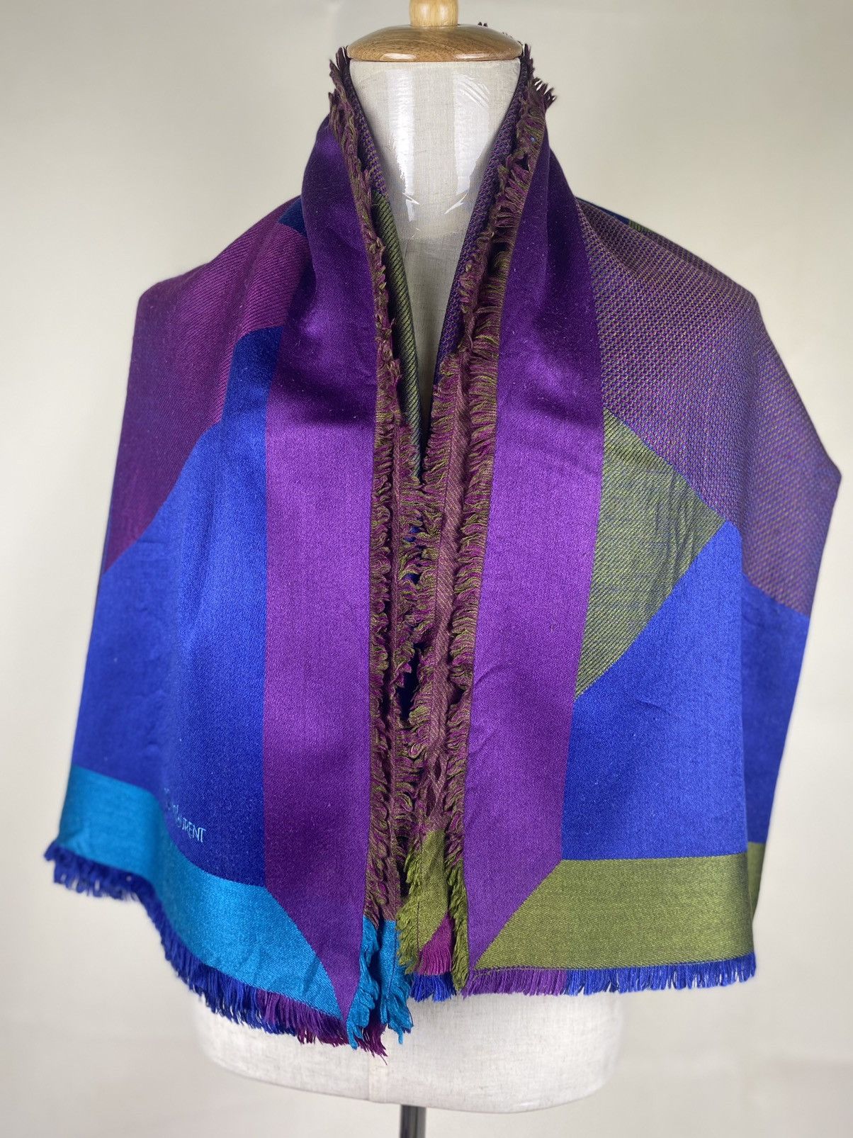Yves Saint Laurent Vintage Abstract Yves Saint Laurent Big Scarf Muffler Size ONE SIZE - 3 Thumbnail