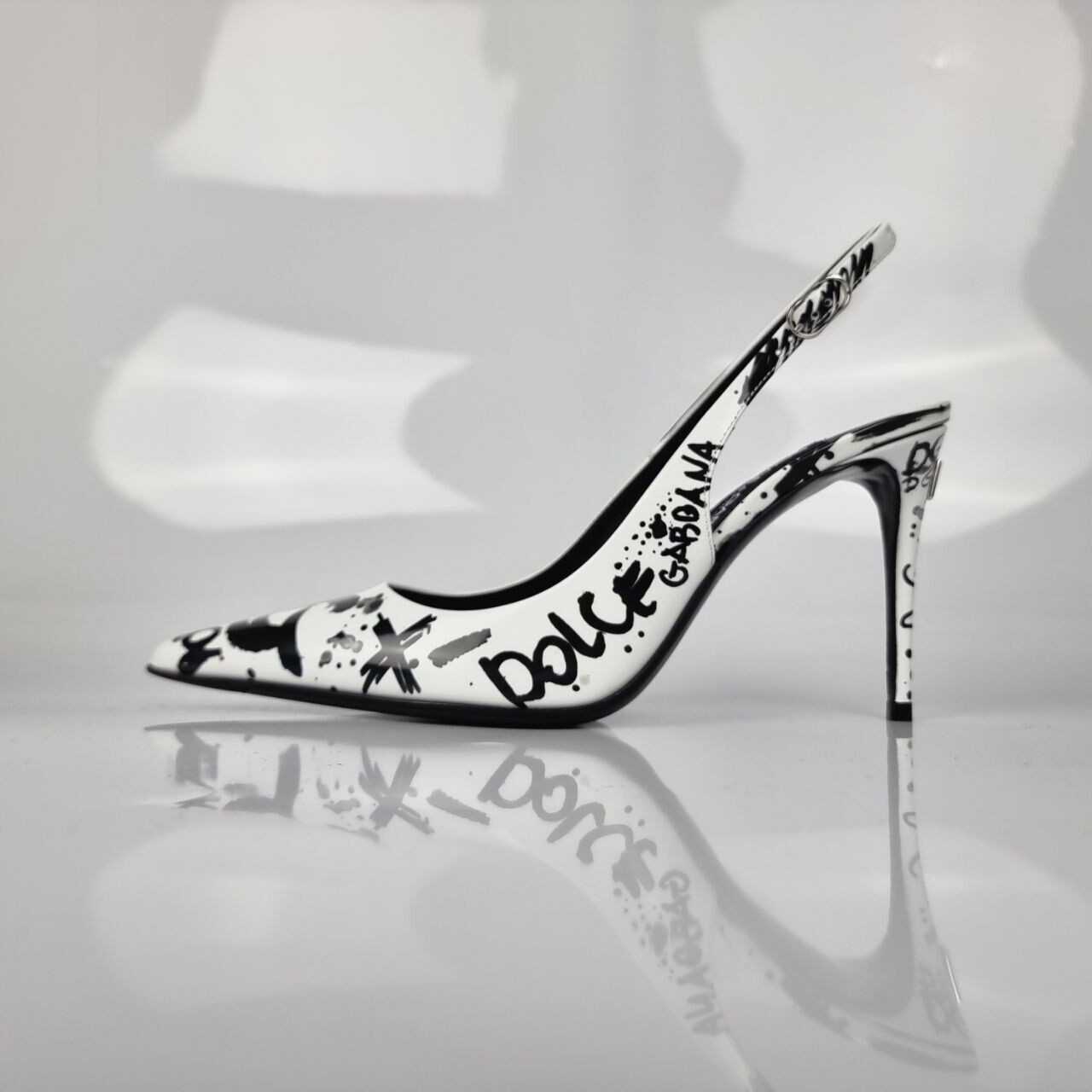 dolce-gabbana-dolce-gabbana-90mm-black-and-white-graffiti-pumps-new