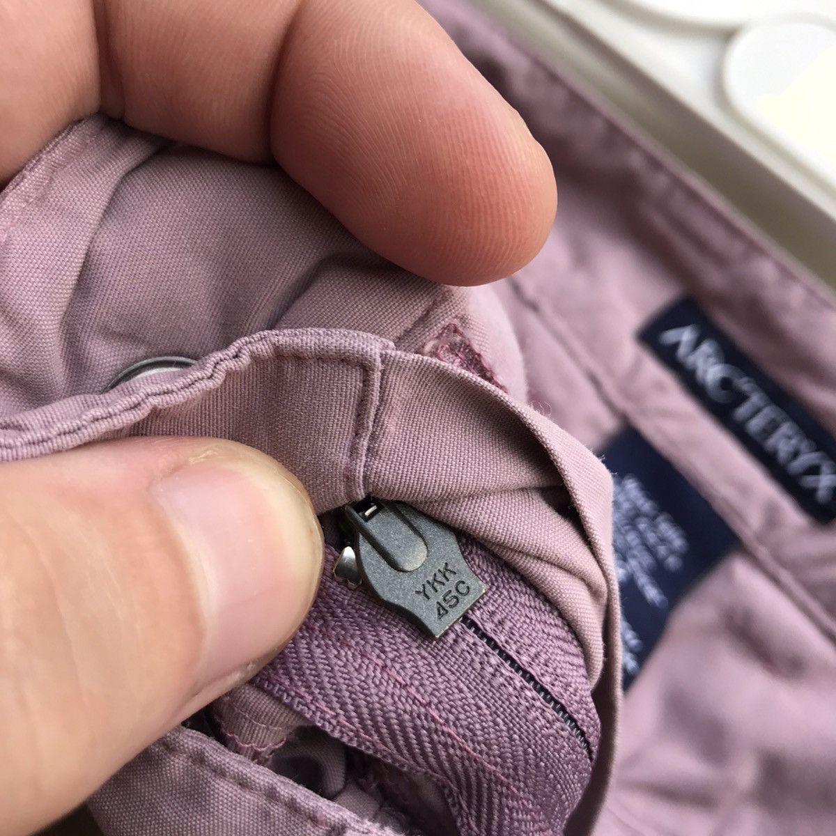 Arc'teryx × Vintage Vintage 90s Arc’teryx Women’s Long Shorts size M/L Size 34" / US 12 / IT 48 - 9 Thumbnail