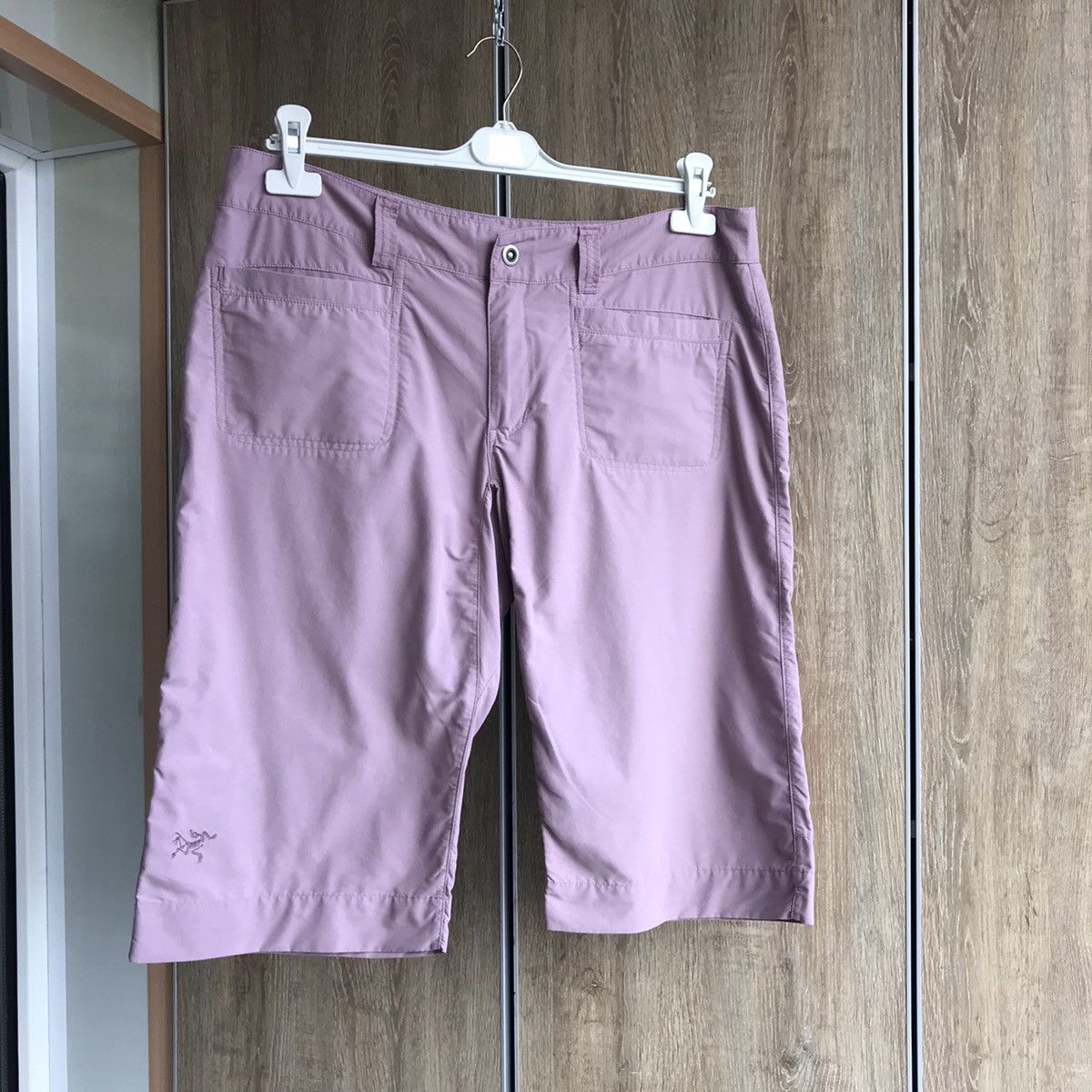 Arc'teryx × Vintage Vintage 90s Arc’teryx Women’s Long Shorts size M/L Size 34" / US 12 / IT 48 - 1 Thumbnail